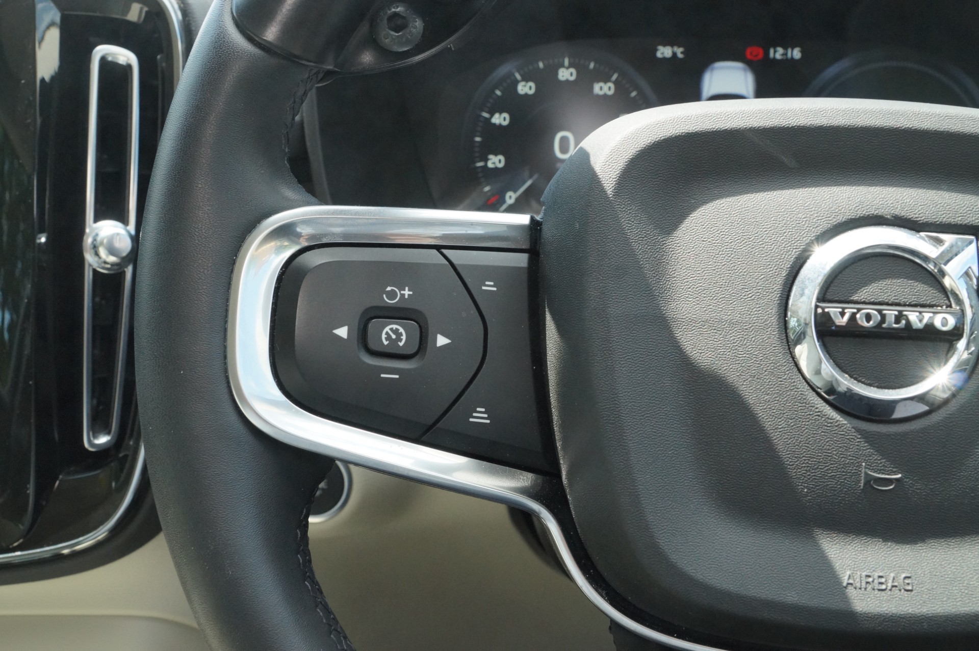 T5 RECHARGE PHEV