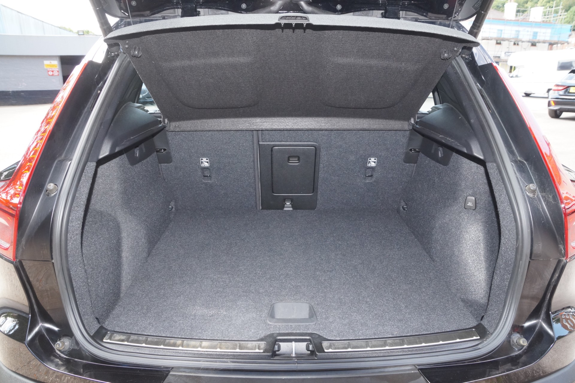 T5 RECHARGE PHEV
