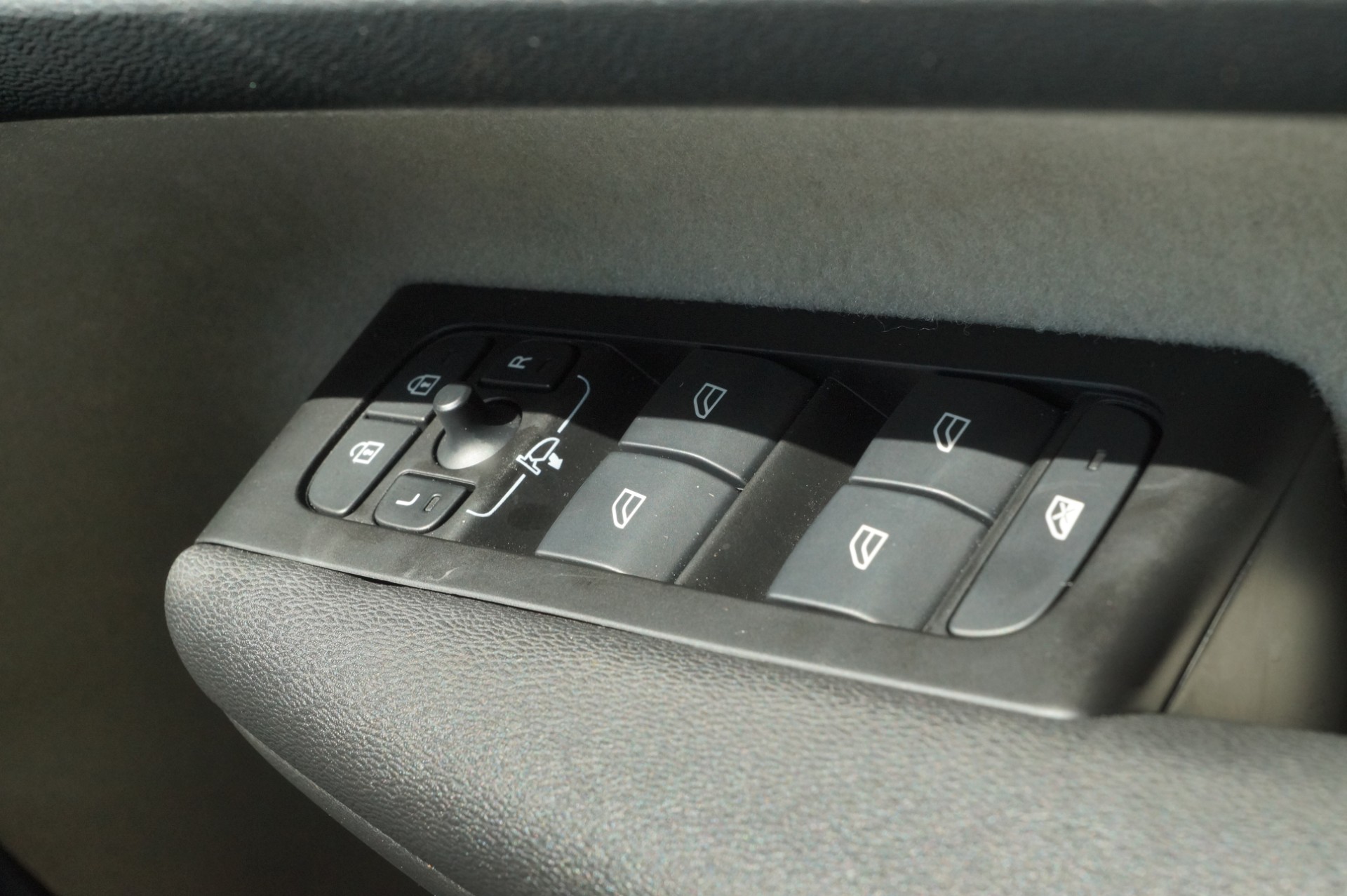 T5 RECHARGE PHEV