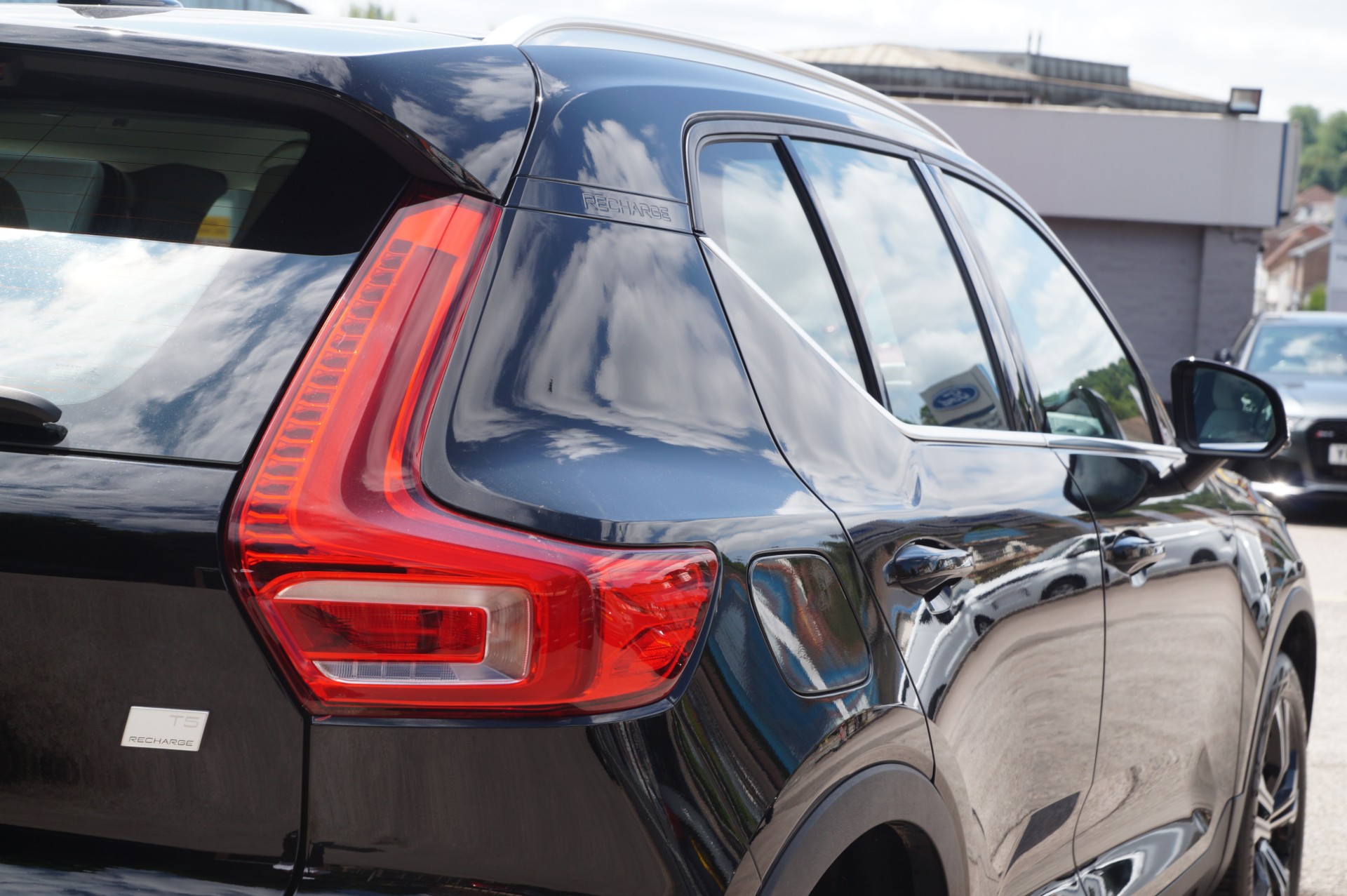 T5 RECHARGE PHEV