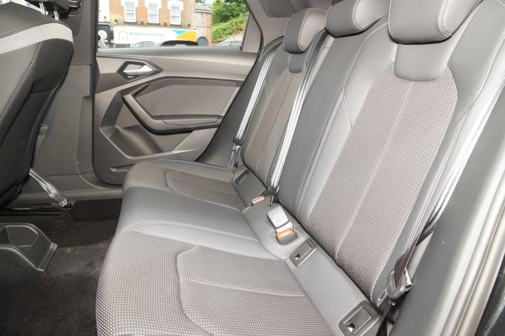 25 TFSI S TRONIC