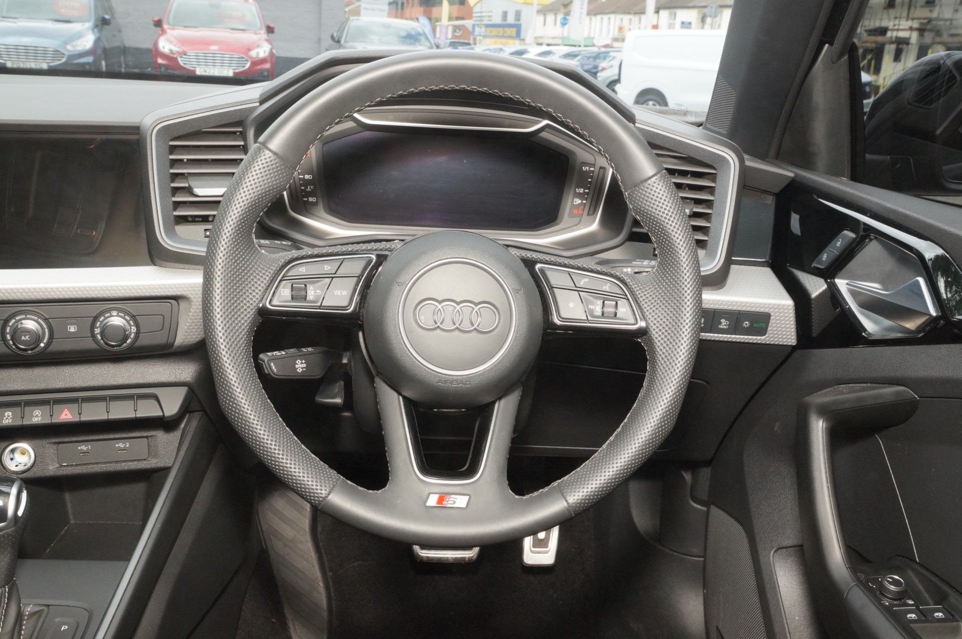 25 TFSI S TRONIC