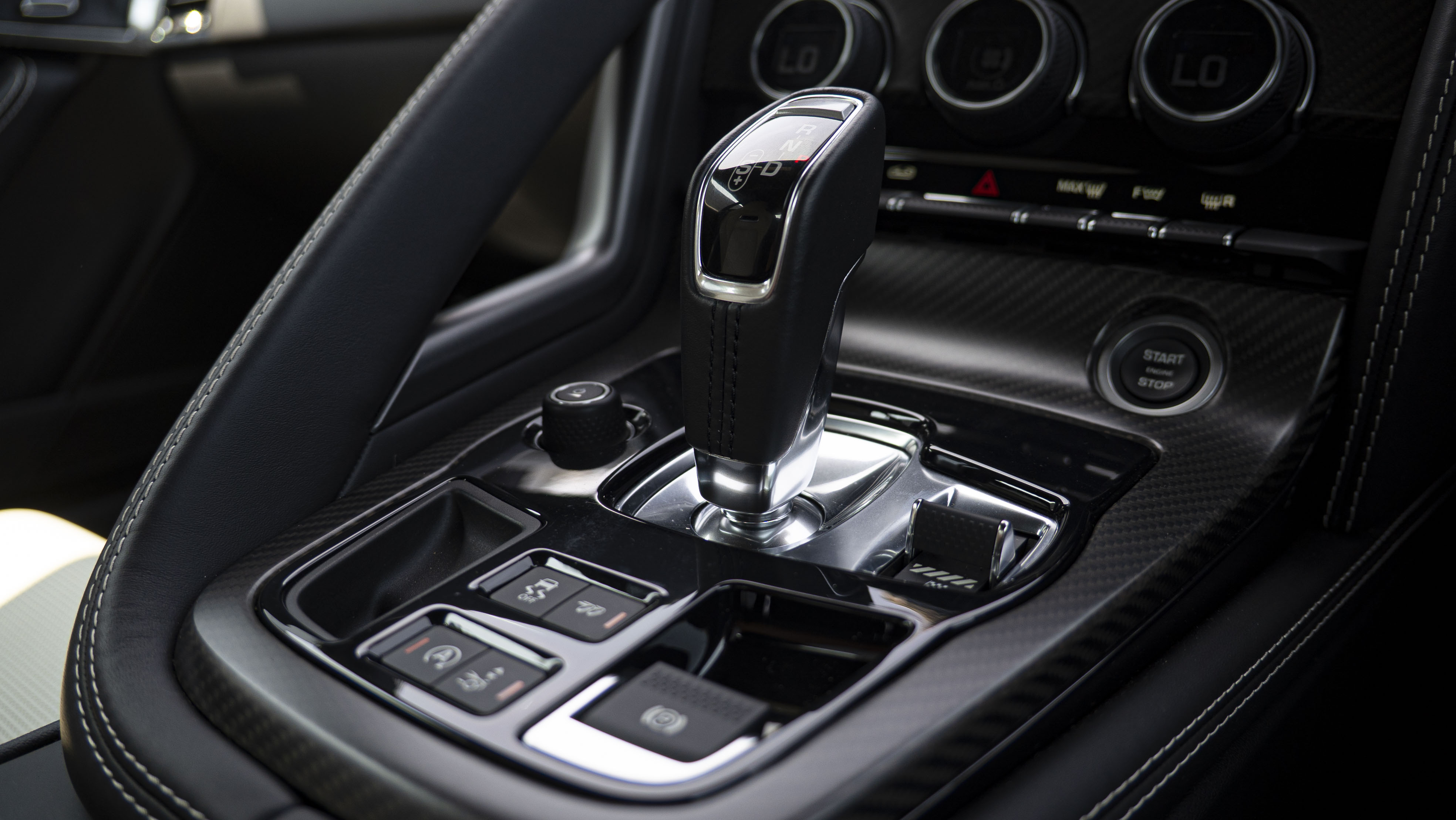 V8 SUPERCHARGED