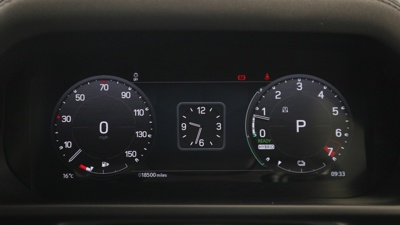 LAND ROVER DEFENDER 110