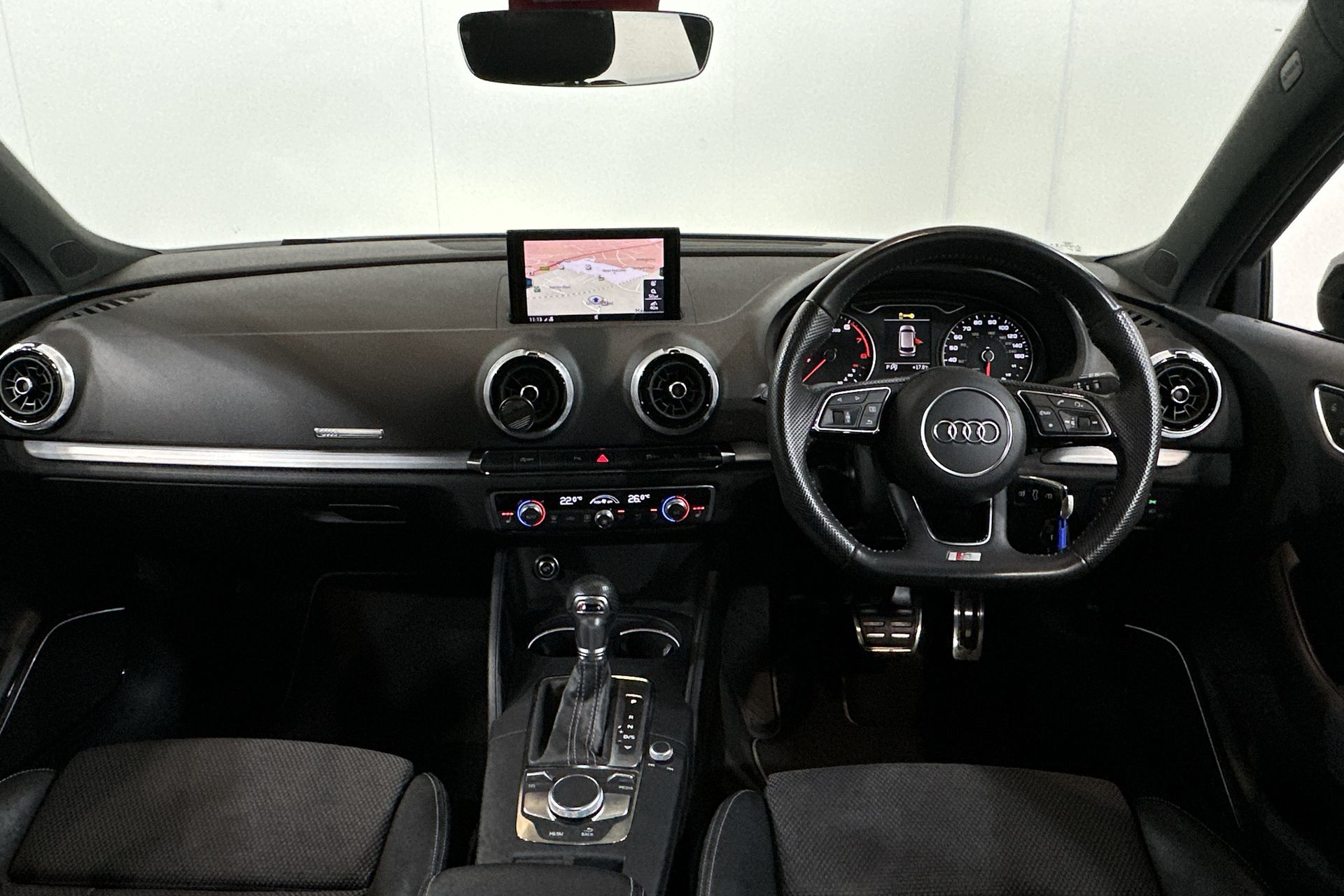 35 TFSI S TRONIC