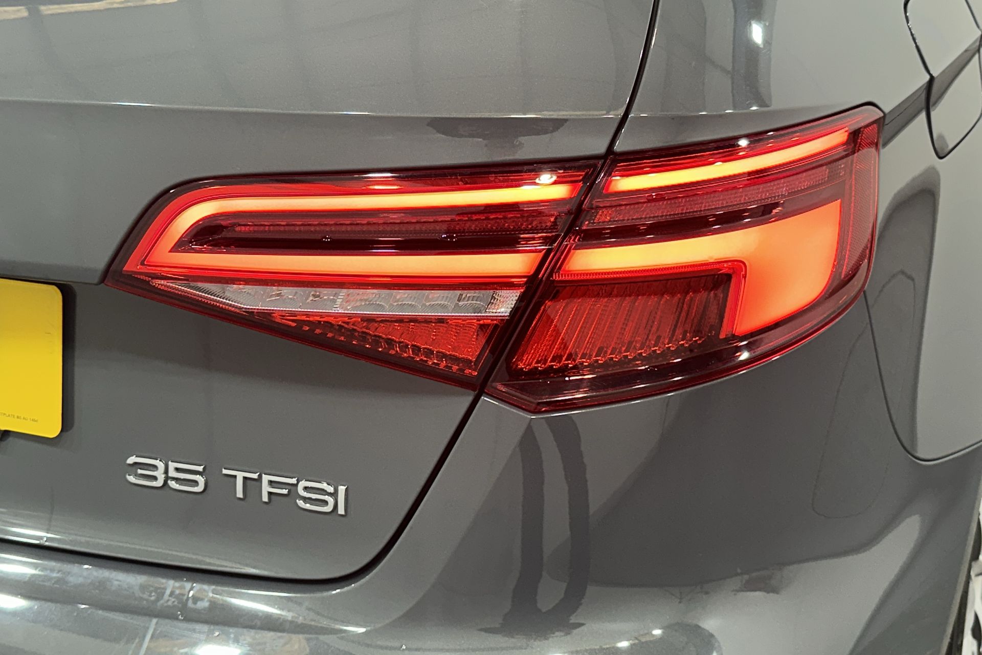 35 TFSI S TRONIC
