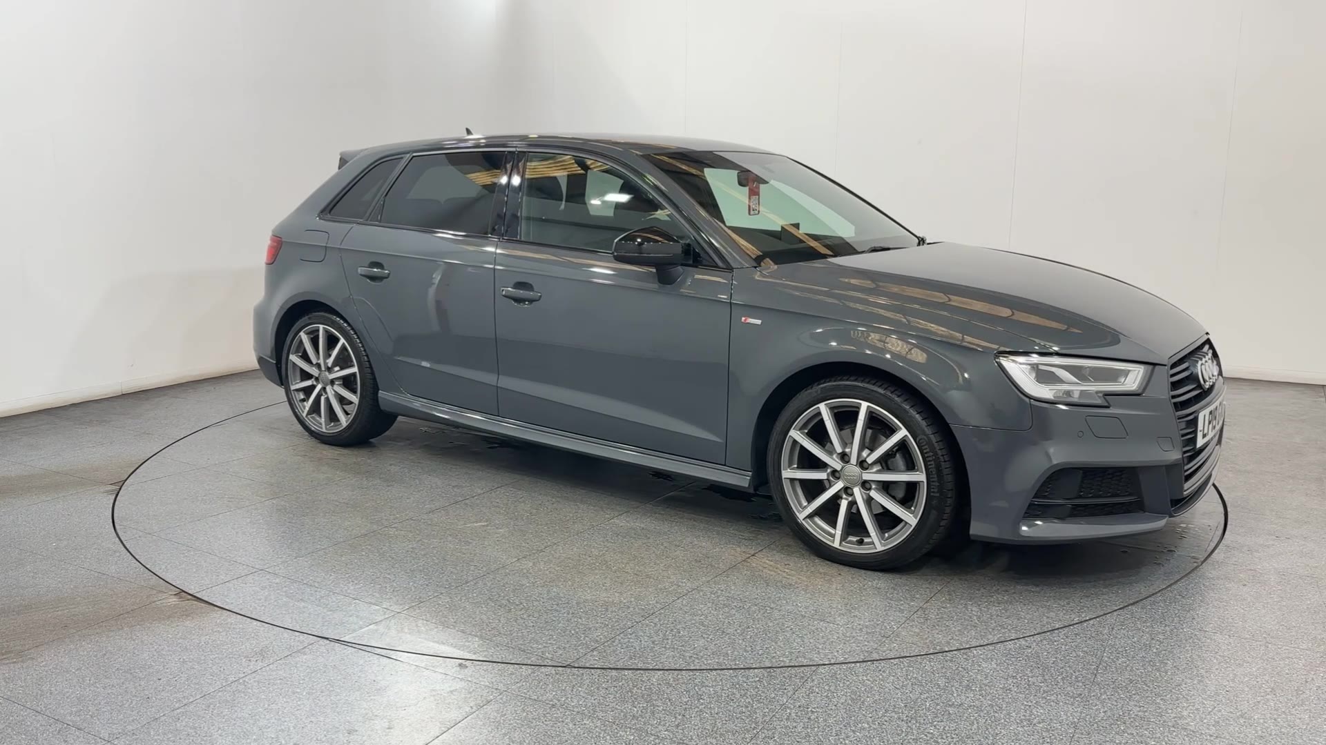 35 TFSI S TRONIC