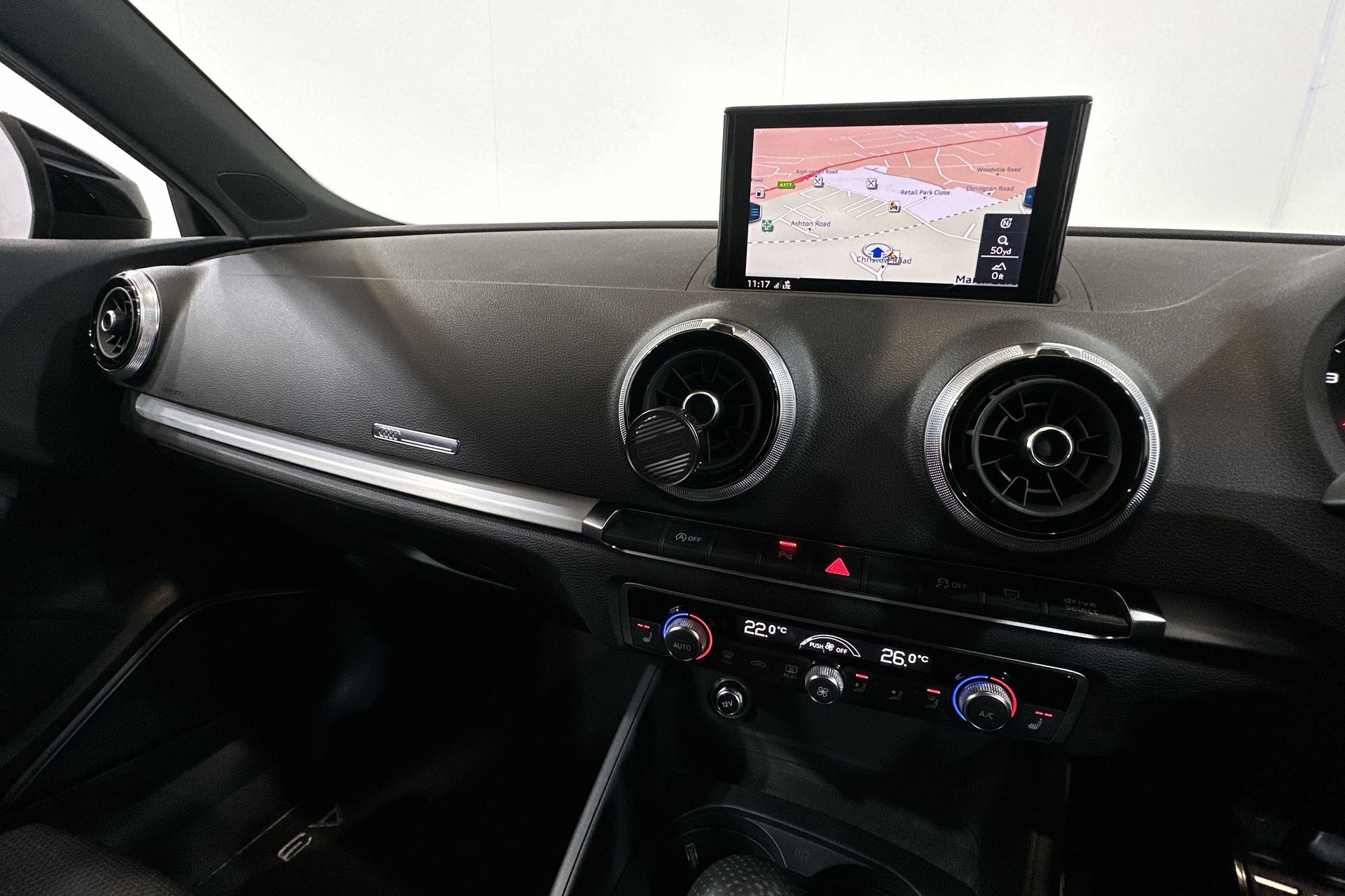 35 TFSI S TRONIC