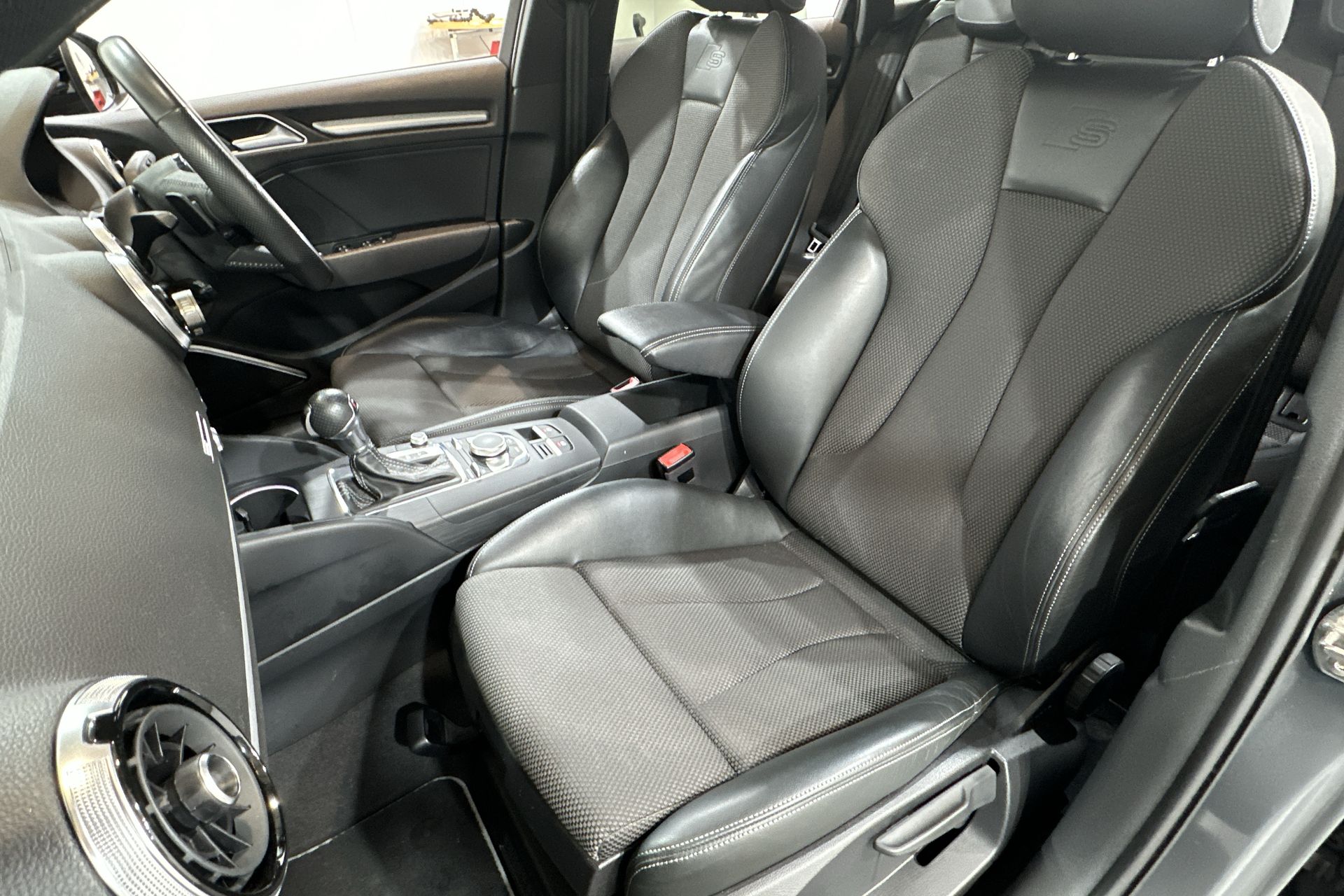 35 TFSI S TRONIC