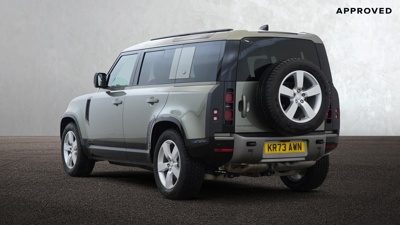LAND ROVER DEFENDER 110