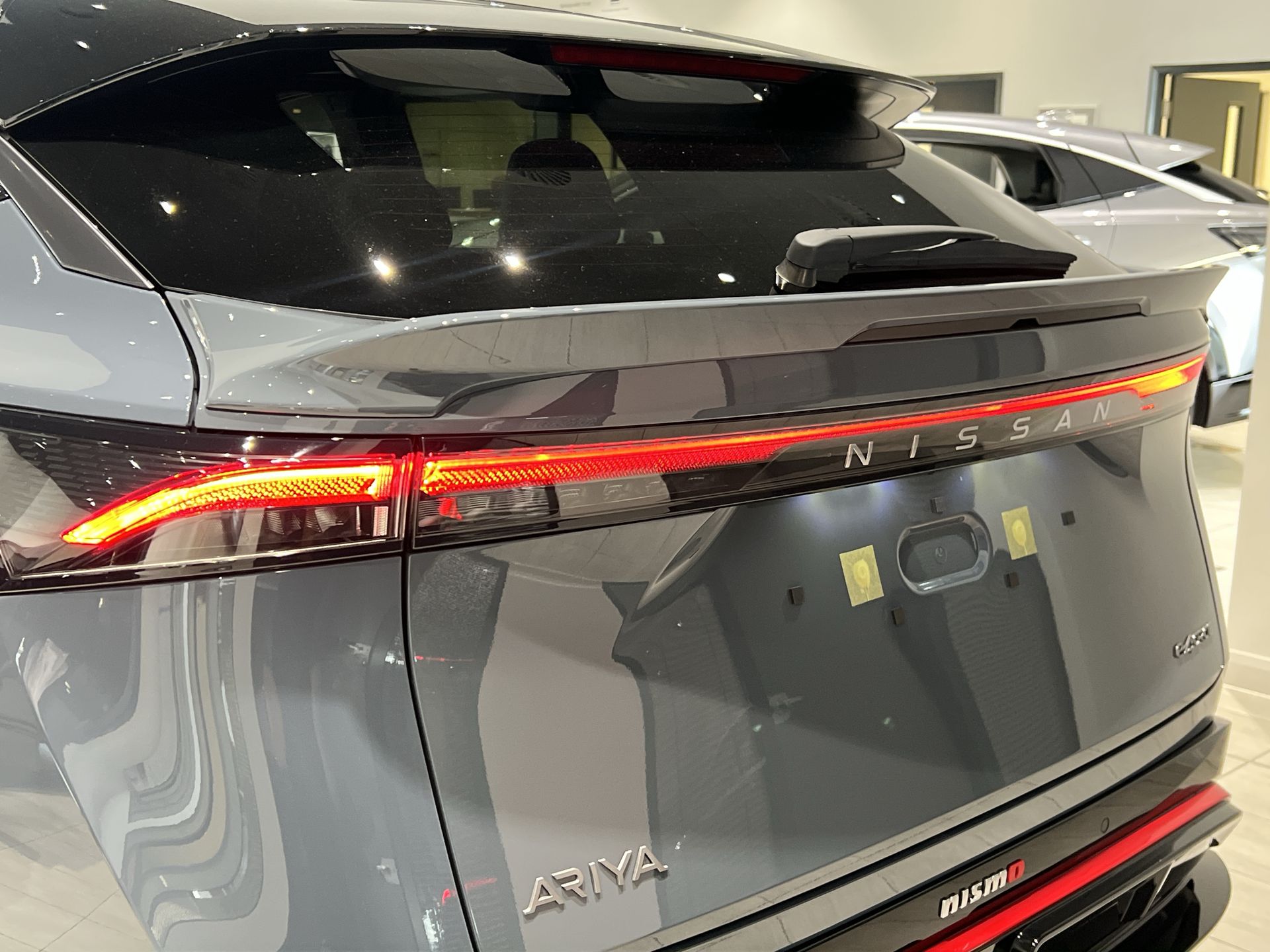 ARIYA 320KW NISMO 87KWH 22KWCH 5DR E-4ORCE AUTO HATCHBACK