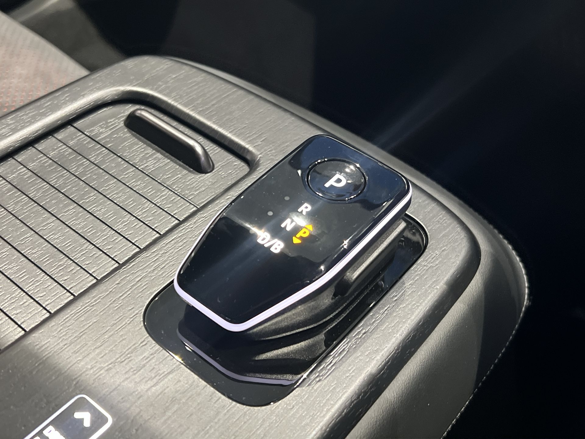 ARIYA 320KW NISMO 87KWH 22KWCH 5DR E-4ORCE AUTO HATCHBACK