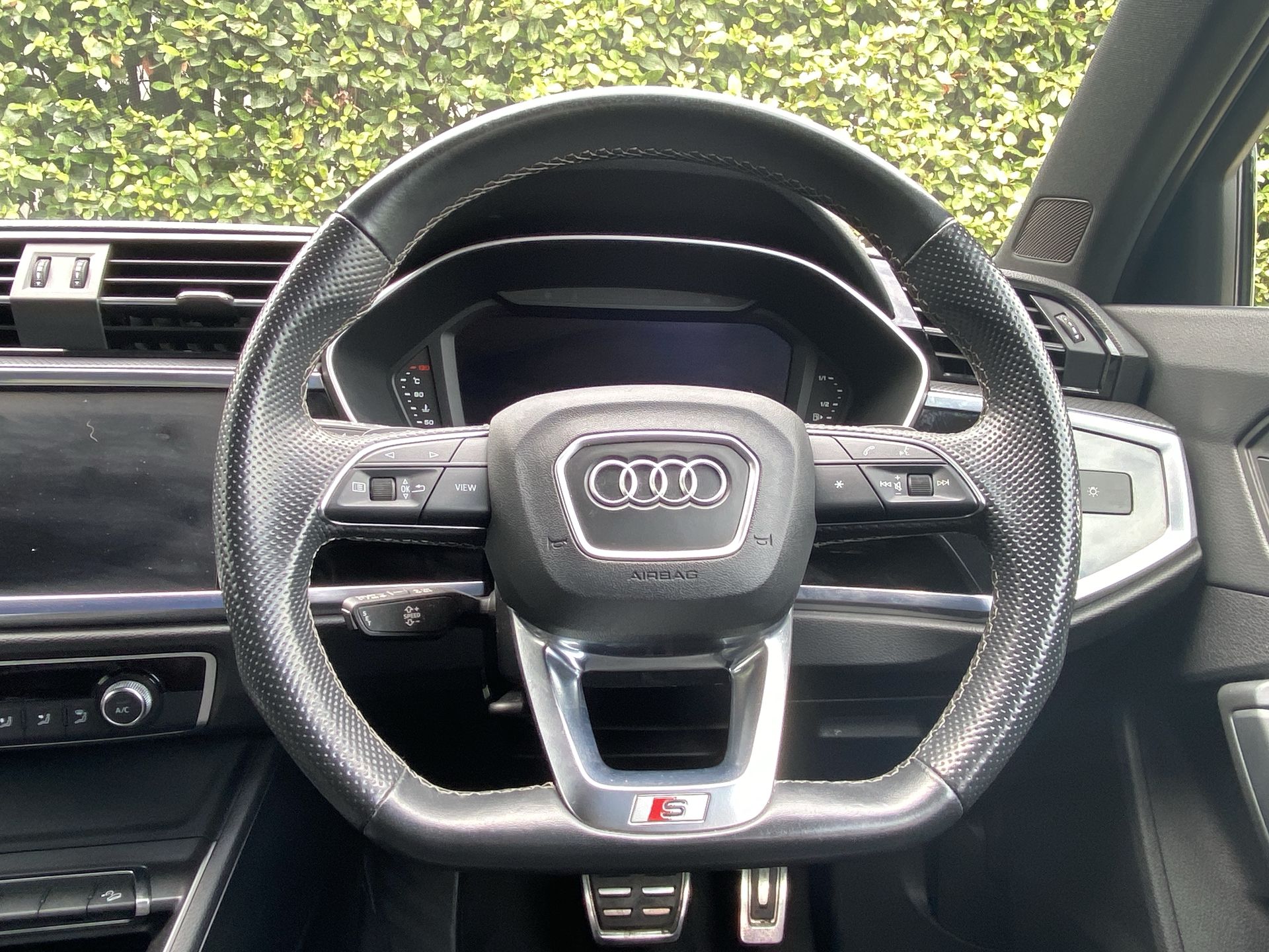 35 TFSI S TRONIC