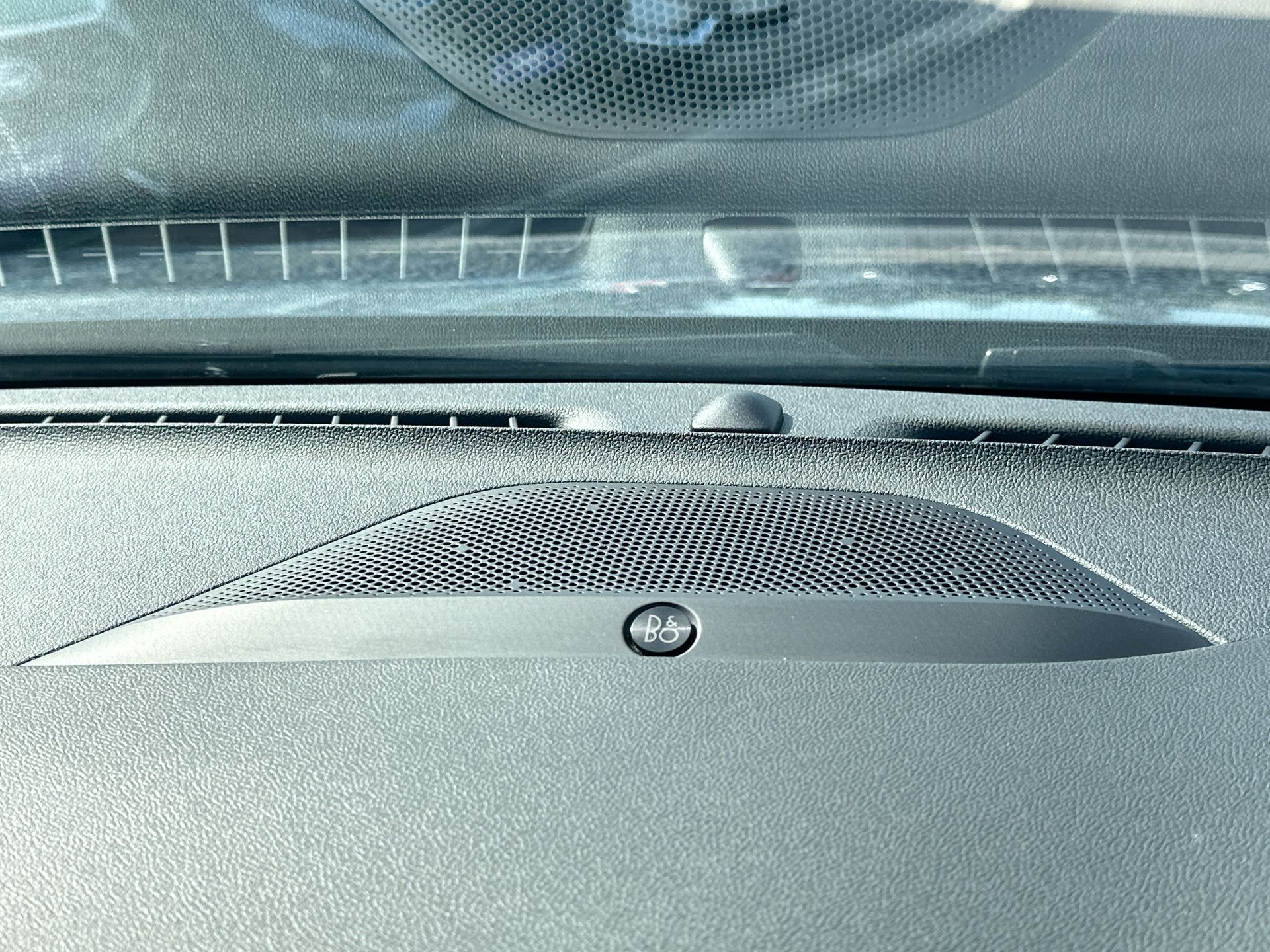 ECOBOOST HYBRID MHEV 155