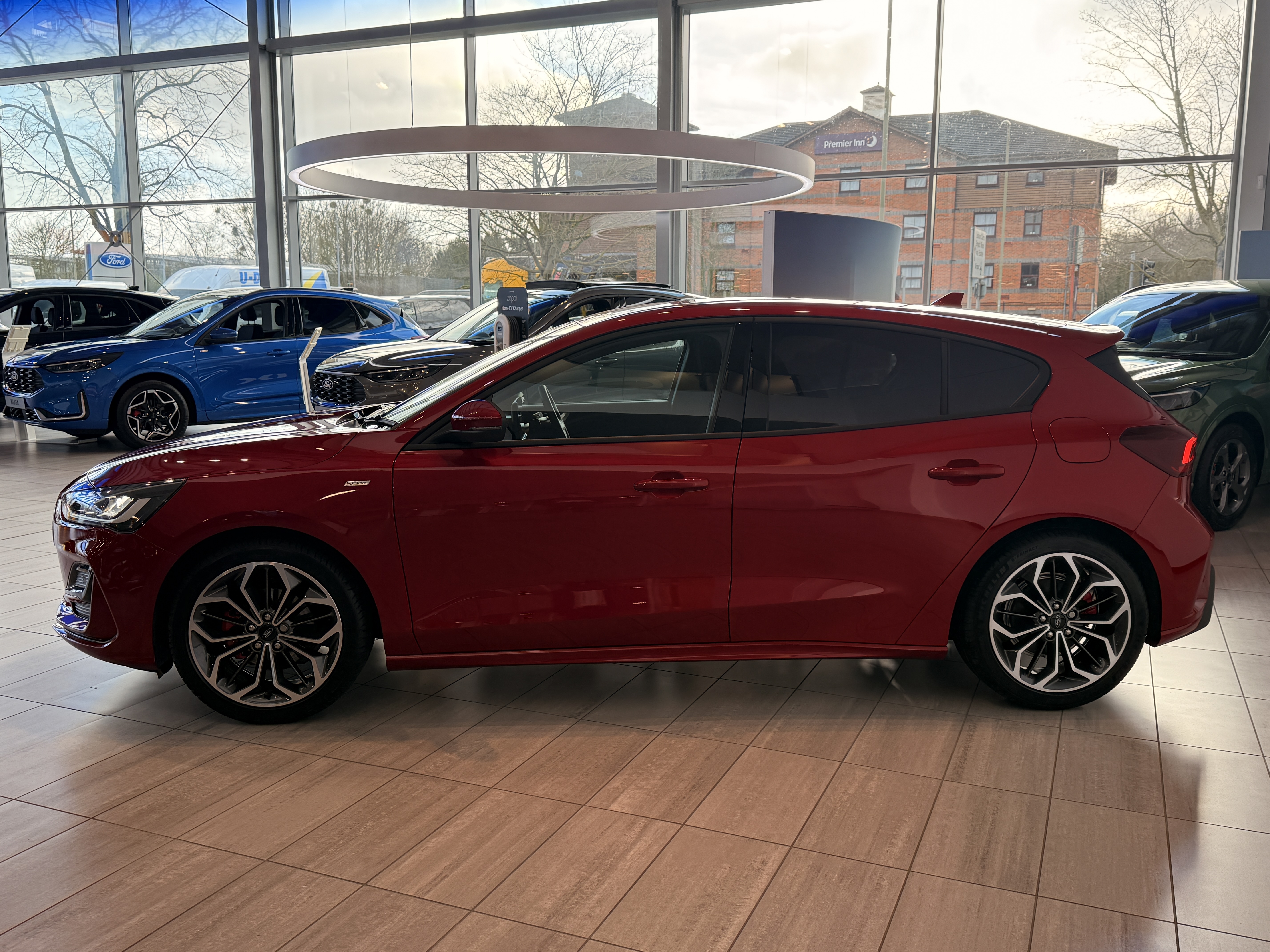 FOCUS ST-LINE X EDITION 5 DOOR 1.0L ECOBOOST 125PS MHEV FWD 6 SPEED MANUAL