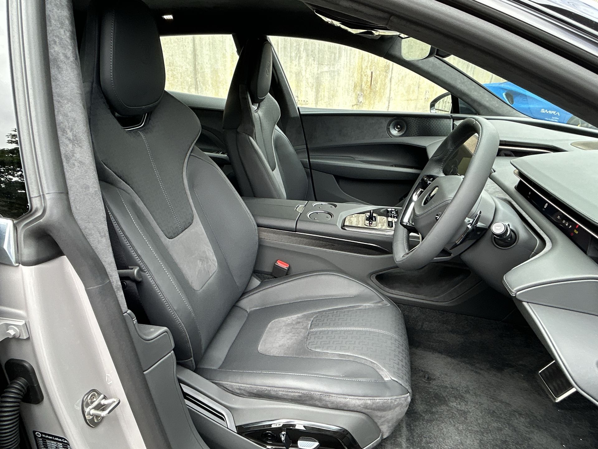 EMEYA 450KW 600 GT 102KWH 4DR AUTO SALOON