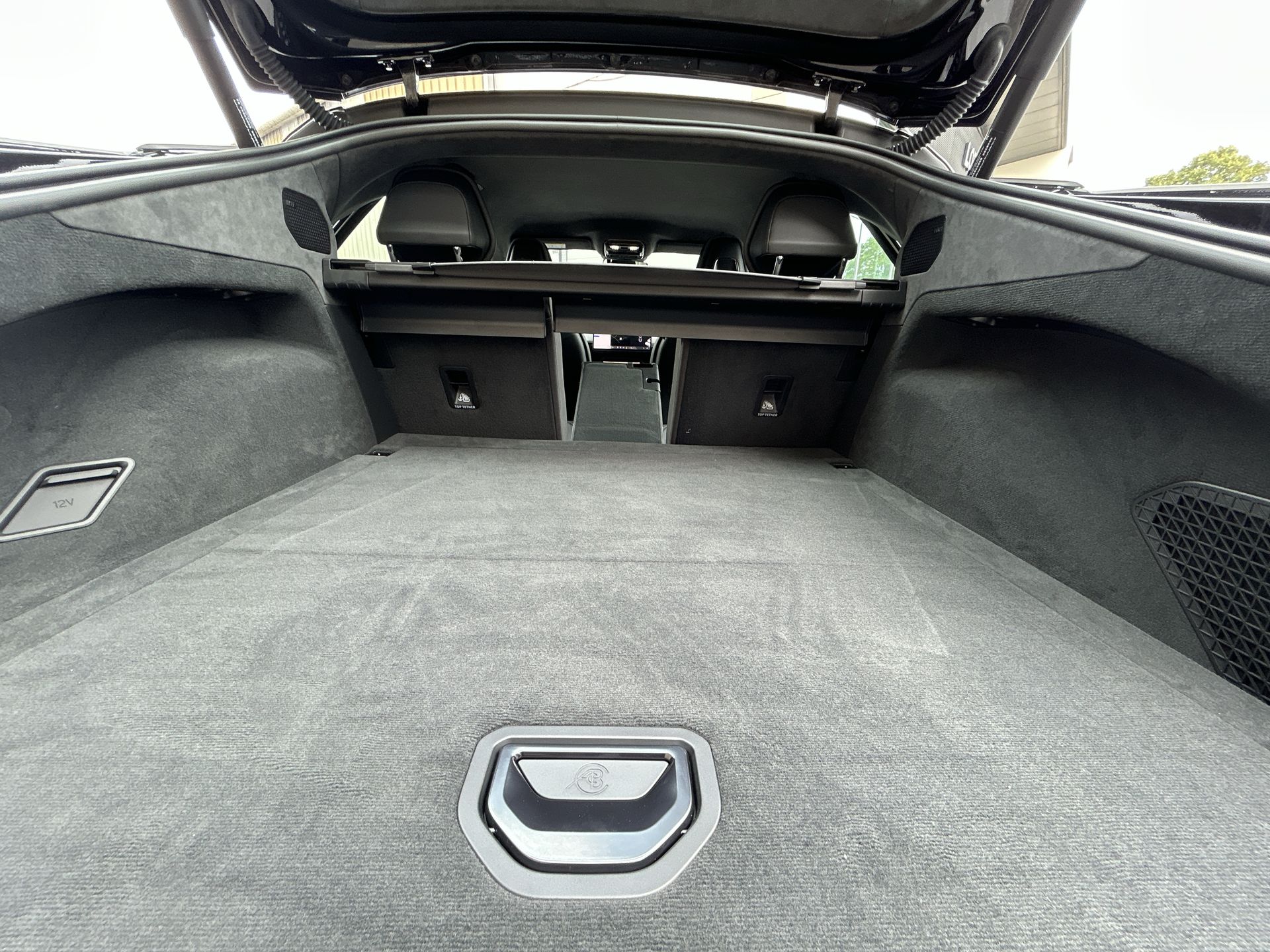 EMEYA 450KW 600 GT 102KWH 4DR AUTO SALOON