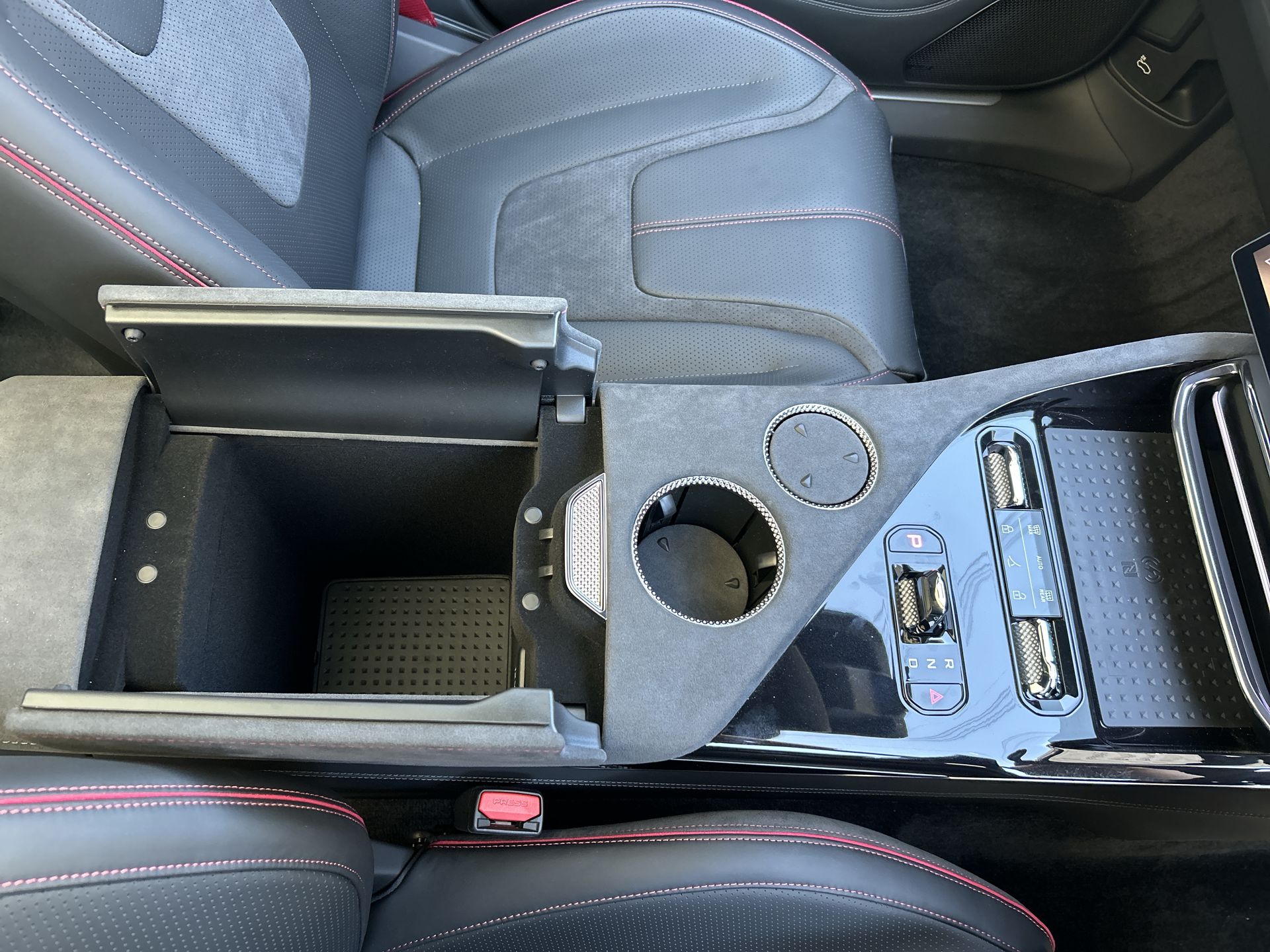 ELETRE 450KW 600 SPORT SE 112KWH 5DR AUTO ESTATE