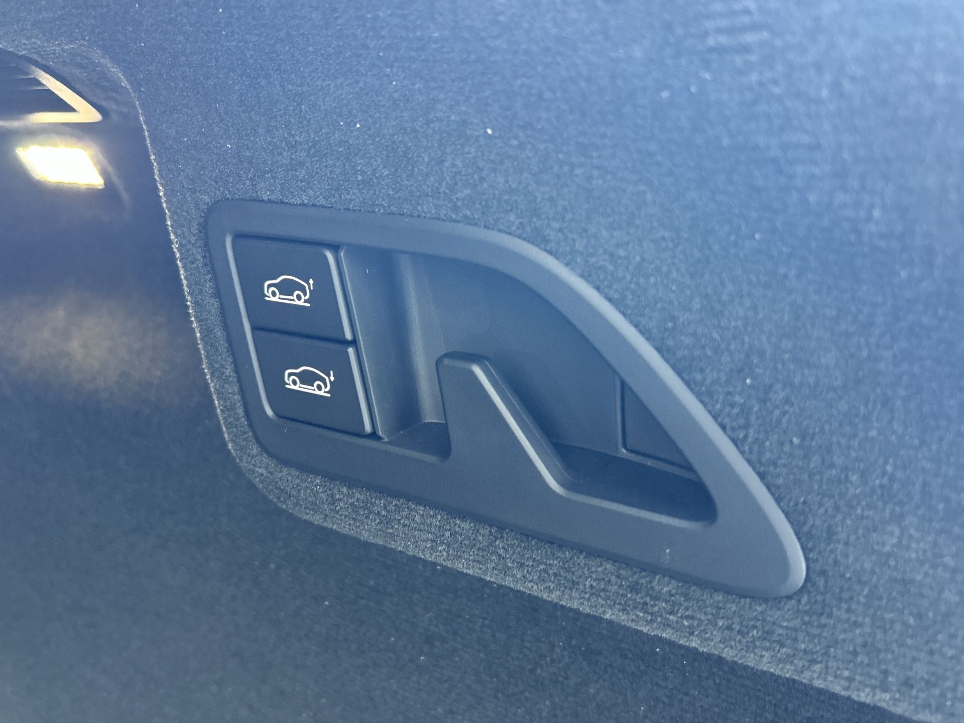 ELETRE 450KW 600 SPORT SE 112KWH 5DR AUTO ESTATE
