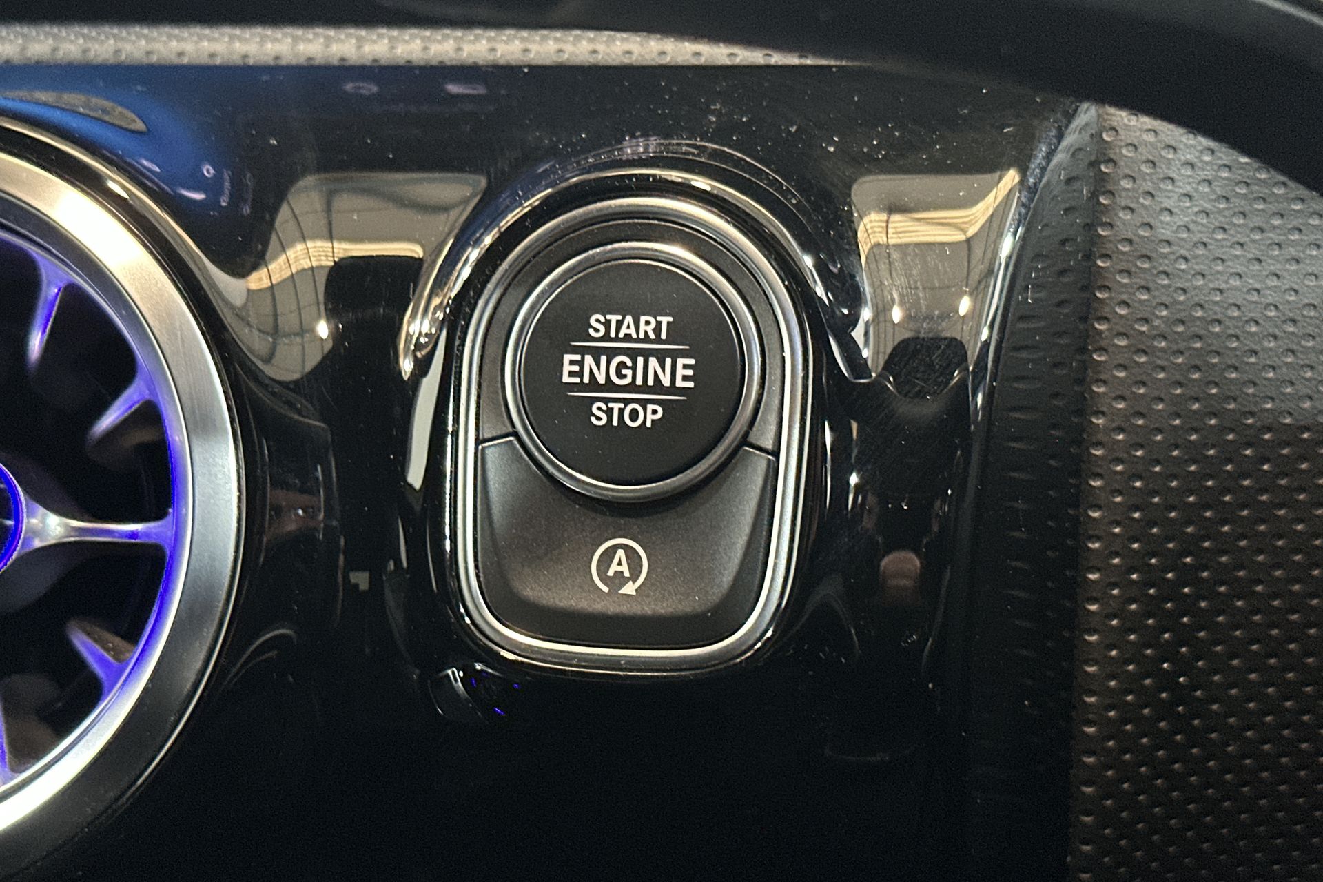 A35 4MATIC PREMIUM