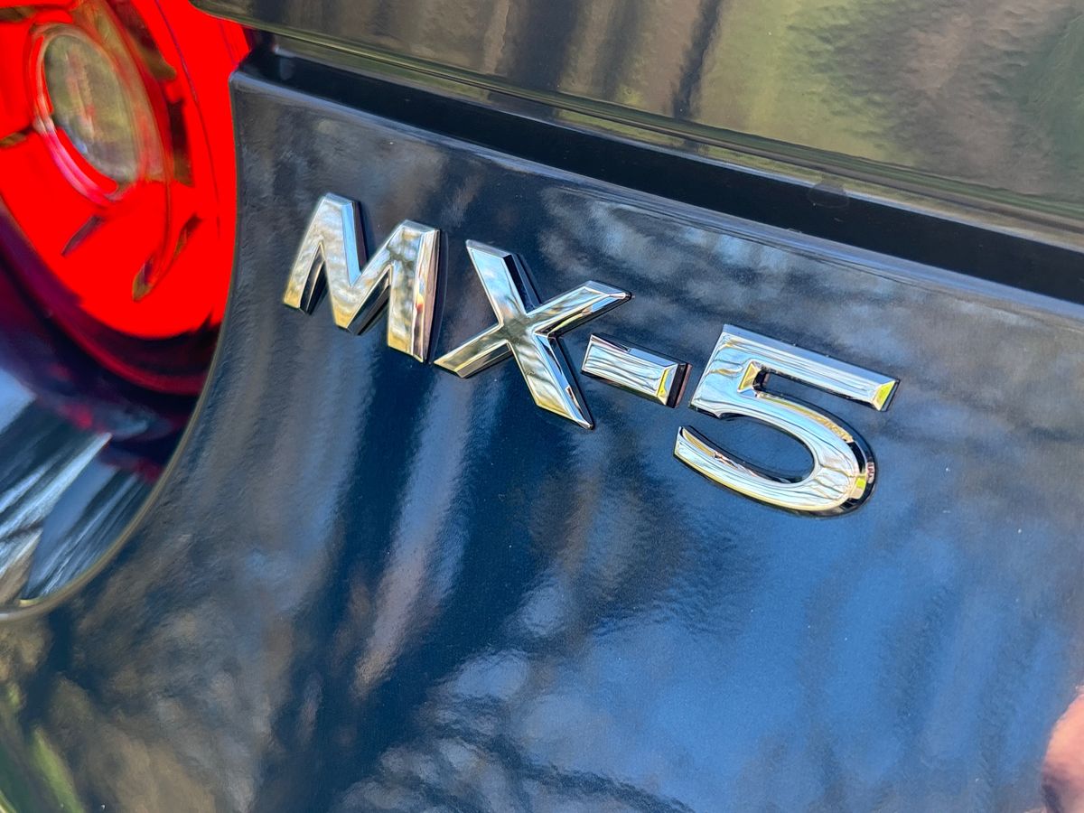 MX-5 2.0 [184] EXCLUSIVE-LINE 2DR CONVERTIBLE