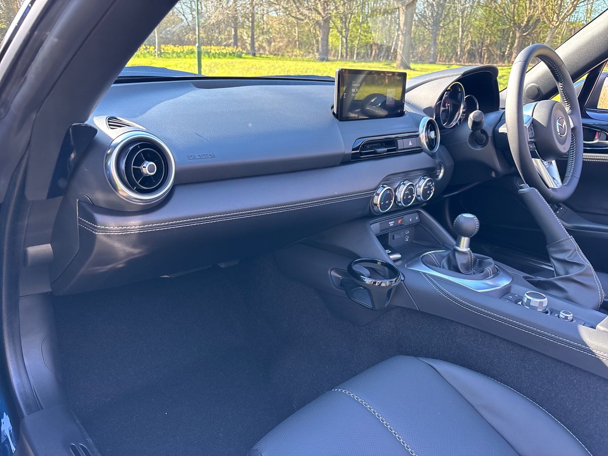 MX-5 2.0 [184] EXCLUSIVE-LINE 2DR CONVERTIBLE