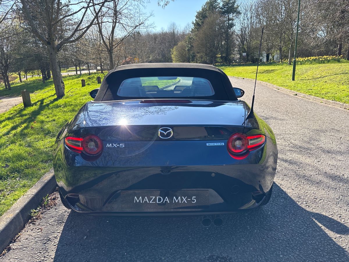 MX-5 2.0 [184] EXCLUSIVE-LINE 2DR CONVERTIBLE