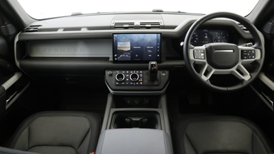 LAND ROVER DEFENDER 110