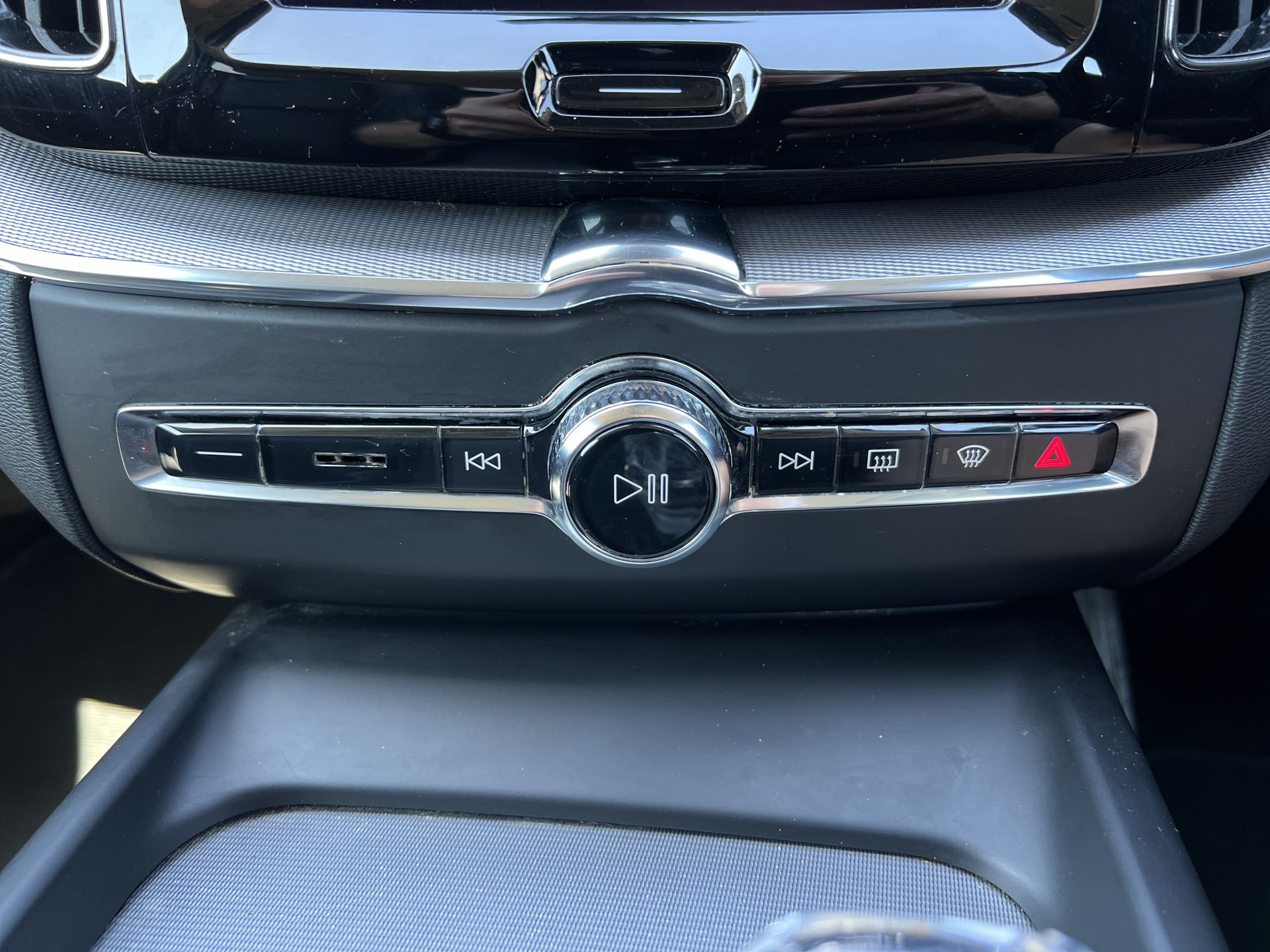 B4D AWD GEARTRONIC