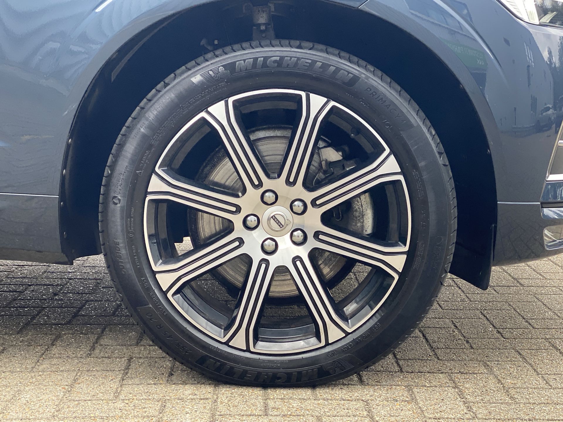 B4D AWD GEARTRONIC