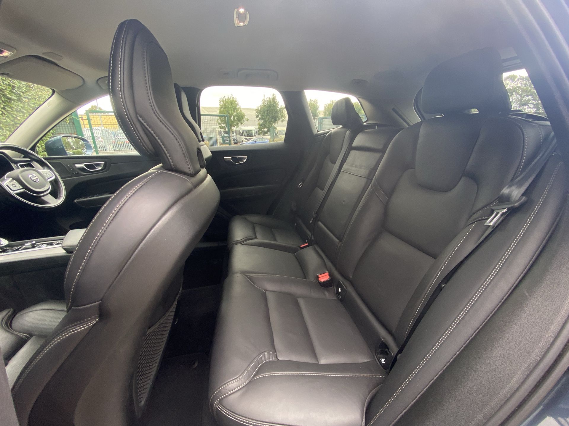 B4D AWD GEARTRONIC