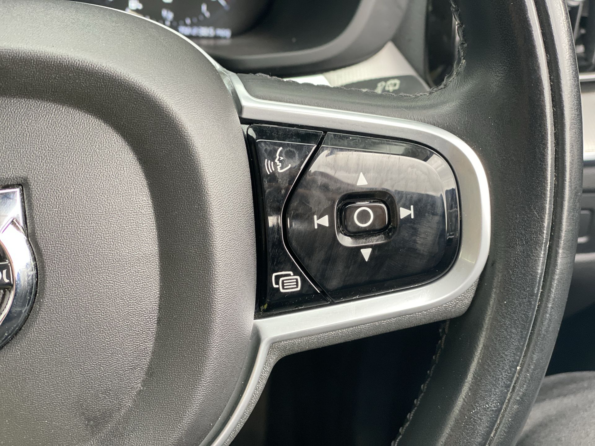 B4D AWD GEARTRONIC