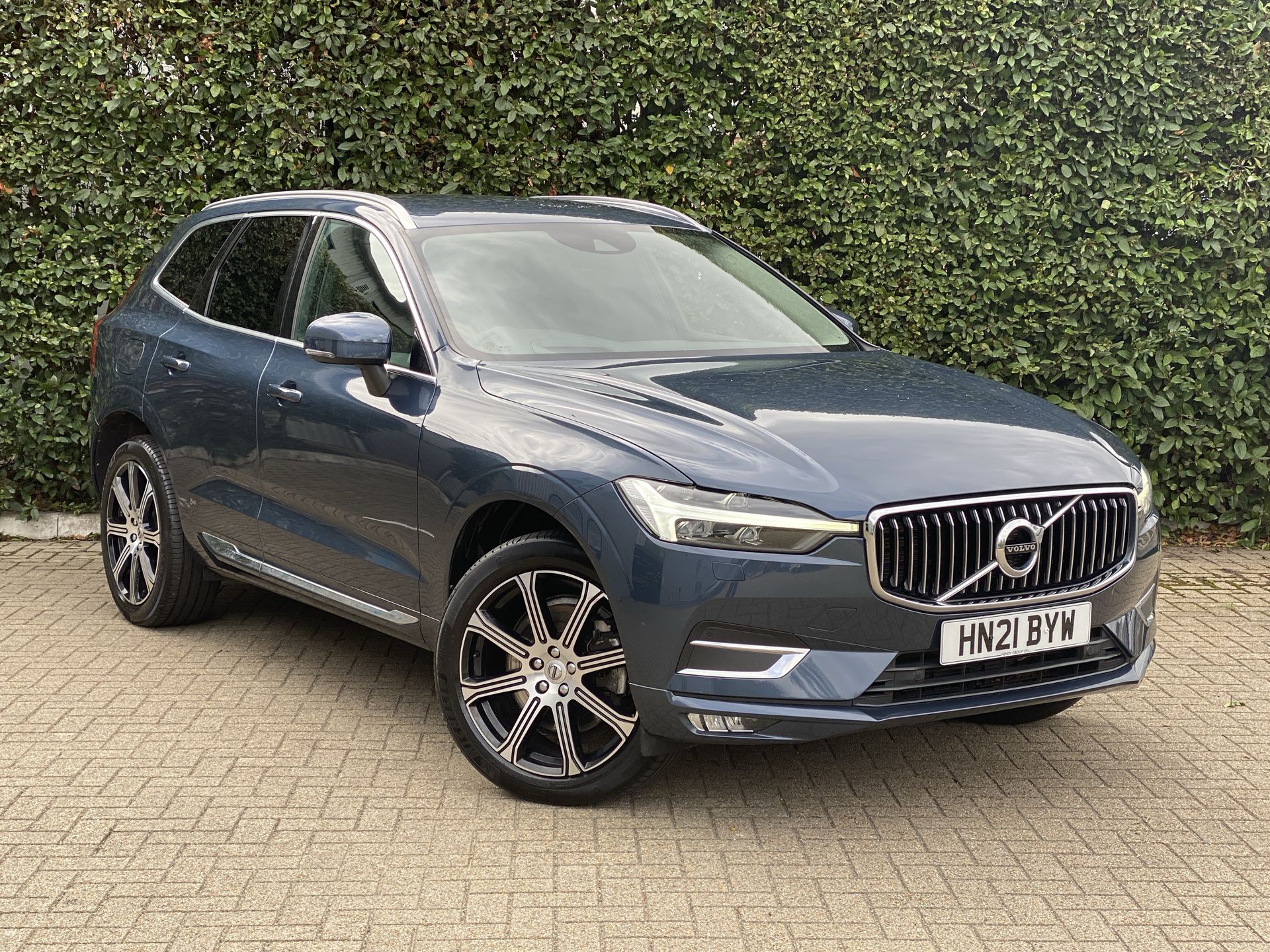 B4D AWD GEARTRONIC