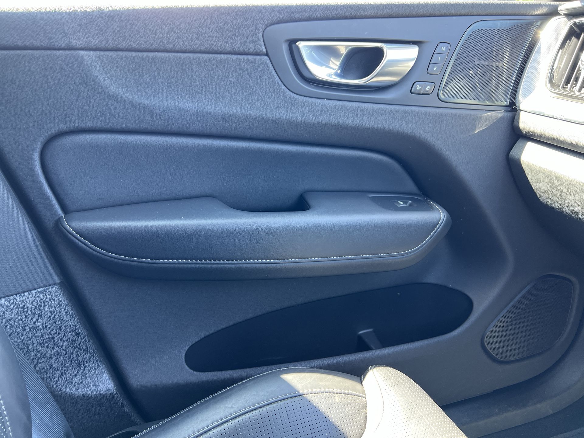 B4D AWD GEARTRONIC