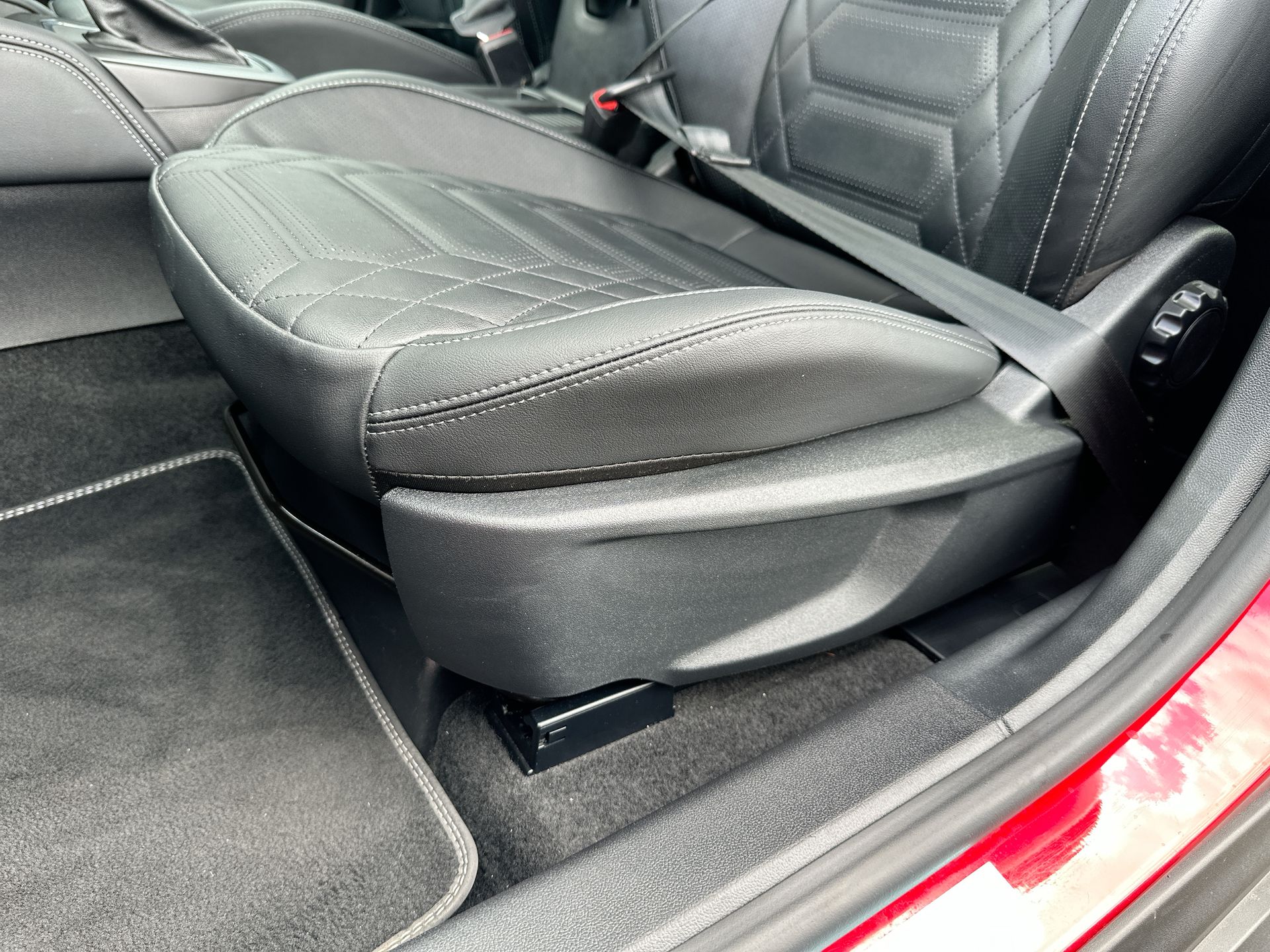 ECOBOOST HYBRID MHEV 155 TITANIUM VIG