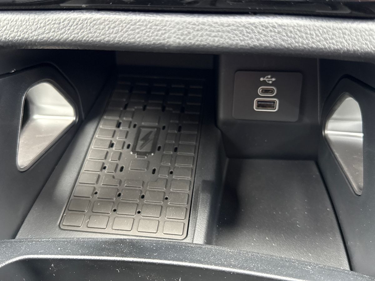 RANGER P703 PLATINUM DOUBLE CAB 3.0L ECOBLUE V6 240PS 4WD FT 10 SPEED AUTOMATIC