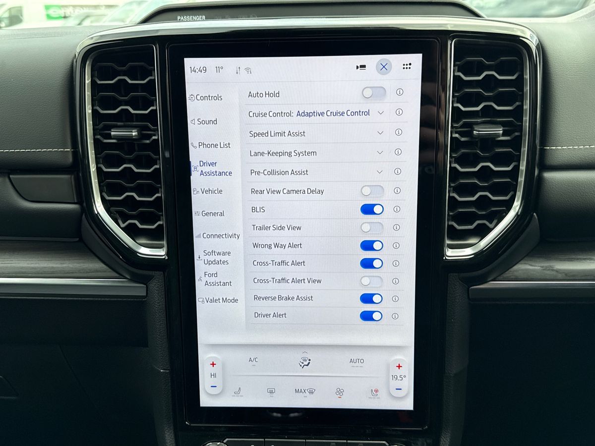 RANGER P703 PLATINUM DOUBLE CAB 3.0L ECOBLUE V6 240PS 4WD FT 10 SPEED AUTOMATIC