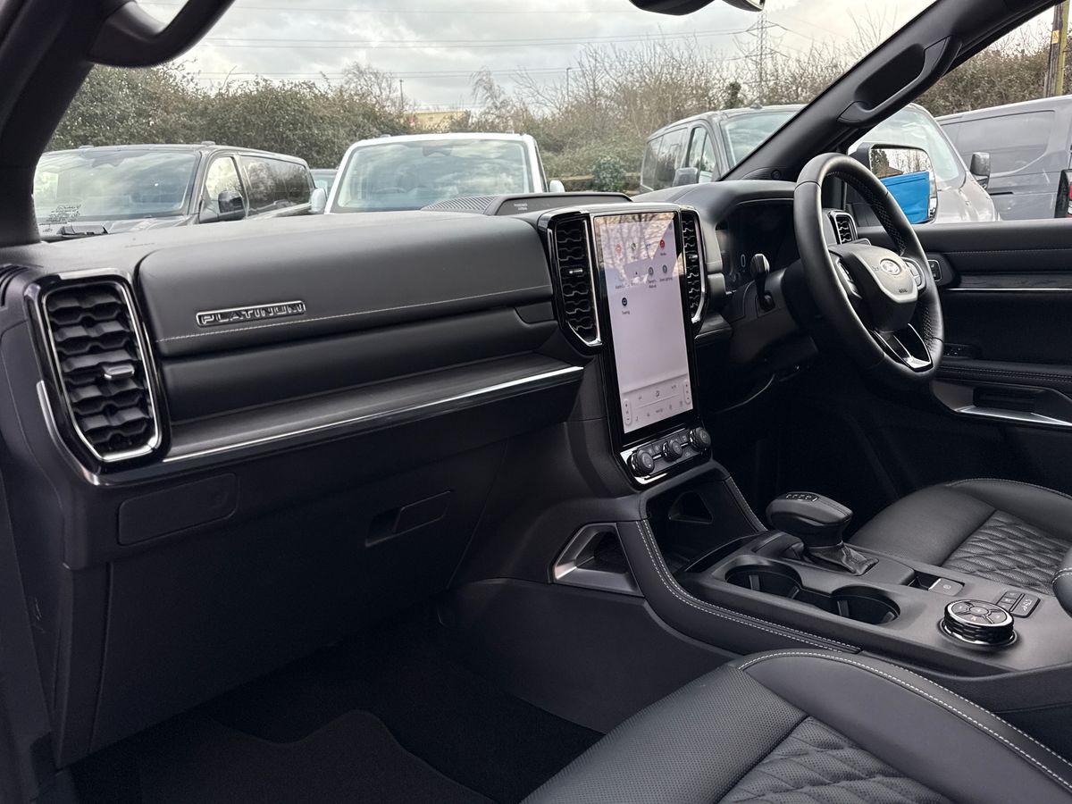 RANGER P703 PLATINUM DOUBLE CAB 3.0L ECOBLUE V6 240PS 4WD FT 10 SPEED AUTOMATIC