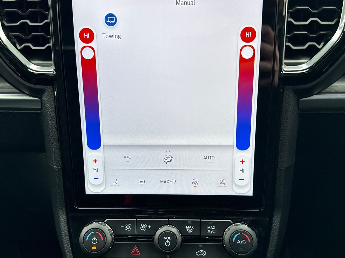 RANGER P703 PLATINUM DOUBLE CAB 3.0L ECOBLUE V6 240PS 4WD FT 10 SPEED AUTOMATIC