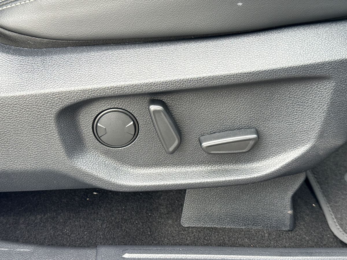 RANGER P703 PLATINUM DOUBLE CAB 3.0L ECOBLUE V6 240PS 4WD FT 10 SPEED AUTOMATIC