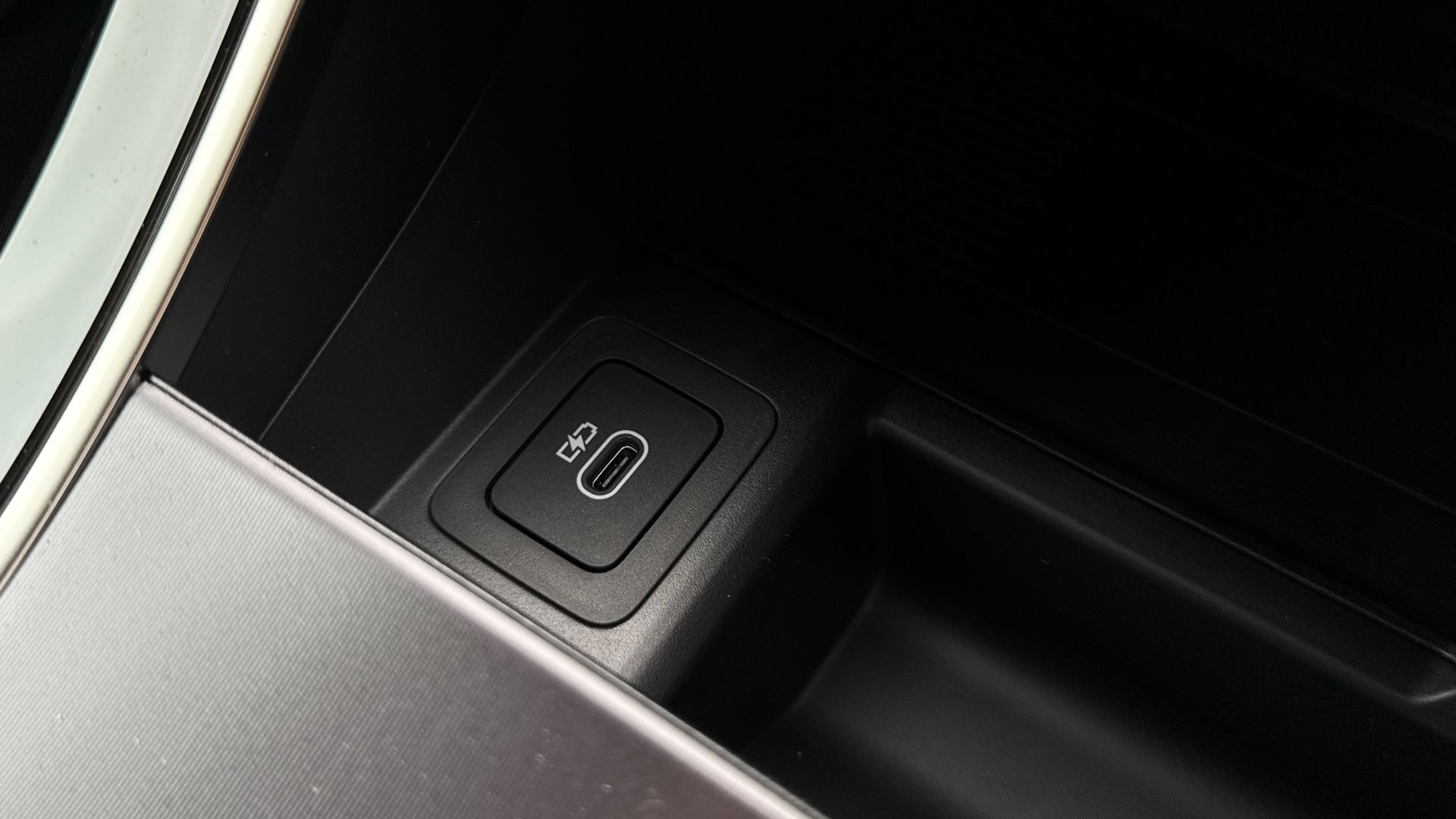 RANGE ROVER EVOQUE 1.5 P270E DYNAMIC SE 5DR AUTO [NI] HATCHBACK