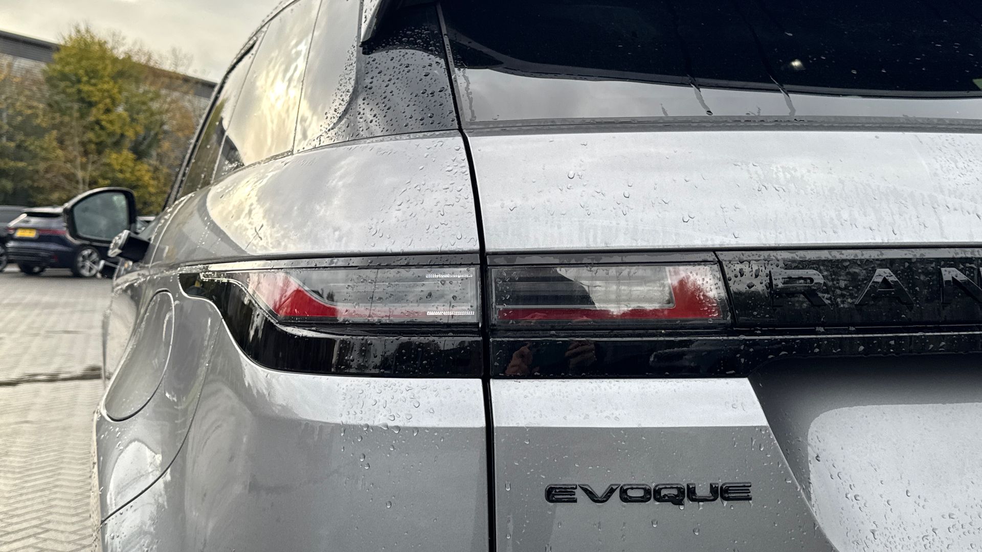 RANGE ROVER EVOQUE 1.5 P270E DYNAMIC SE 5DR AUTO [NI] HATCHBACK