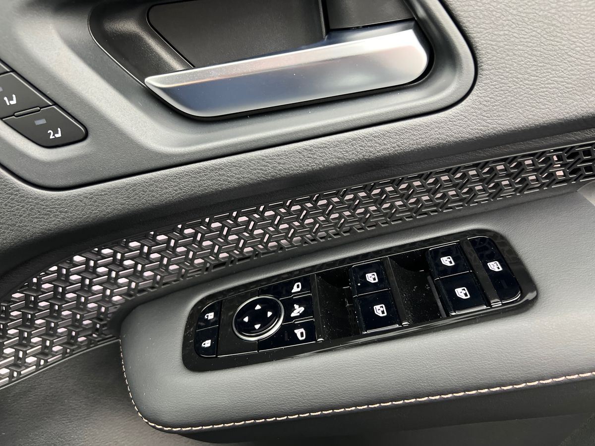 ARIYA 178KW EVOLVE 87KWH 22KWCH 5DR AUTO HATCHBACK