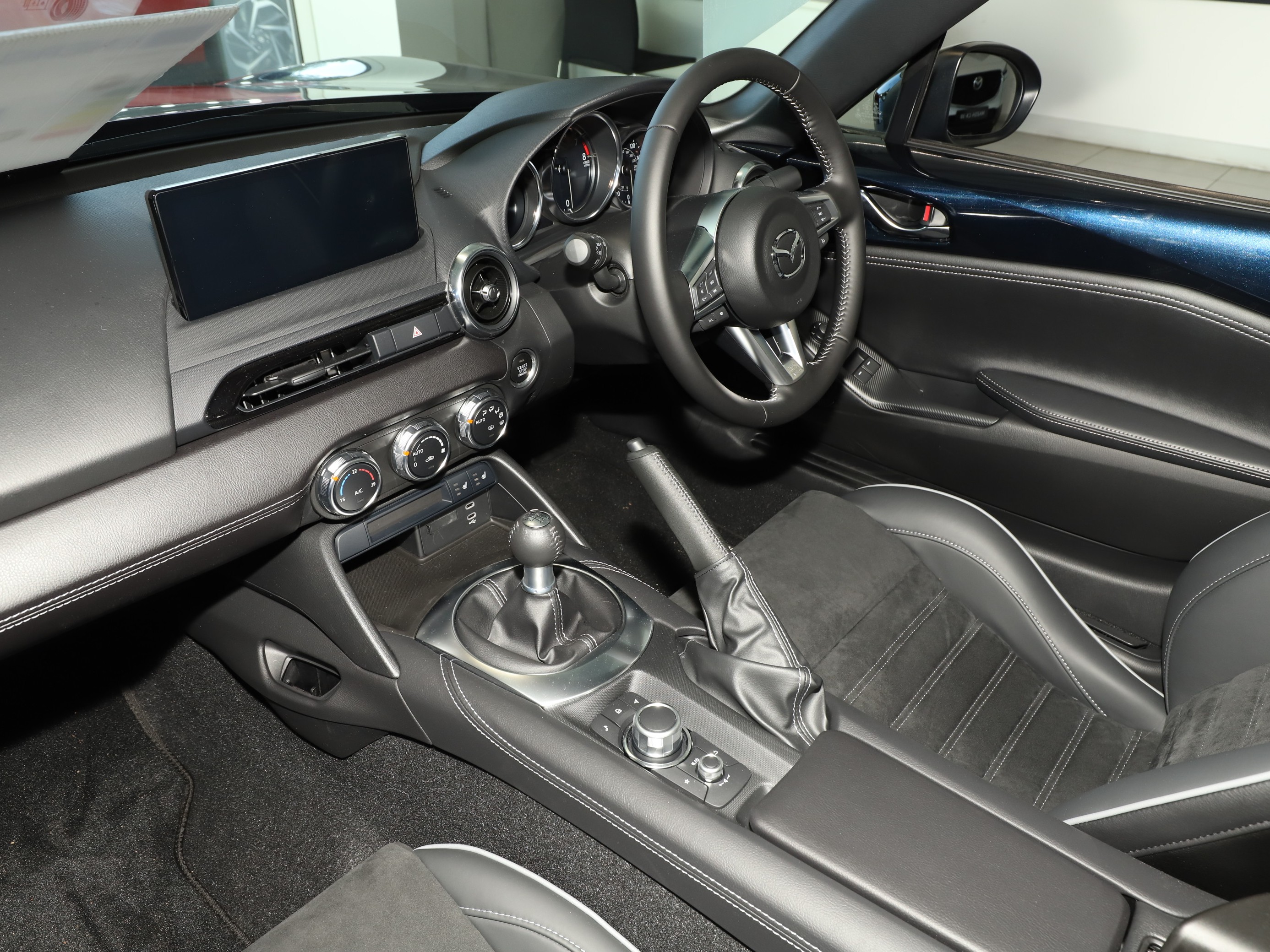 MX-5 2.0 [184] HOMURA 2DR CONVERTIBLE