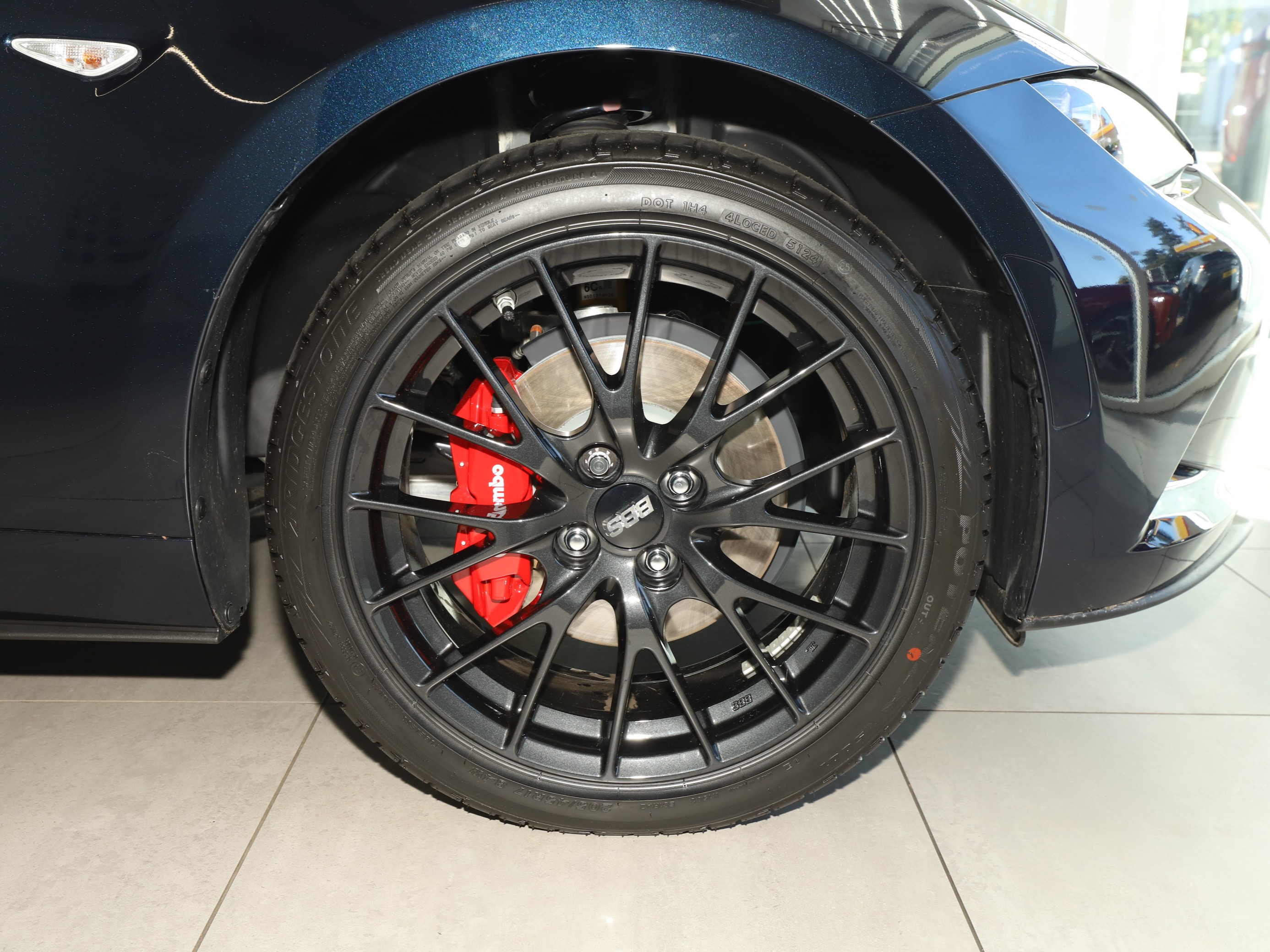 MX-5 2.0 [184] HOMURA 2DR CONVERTIBLE