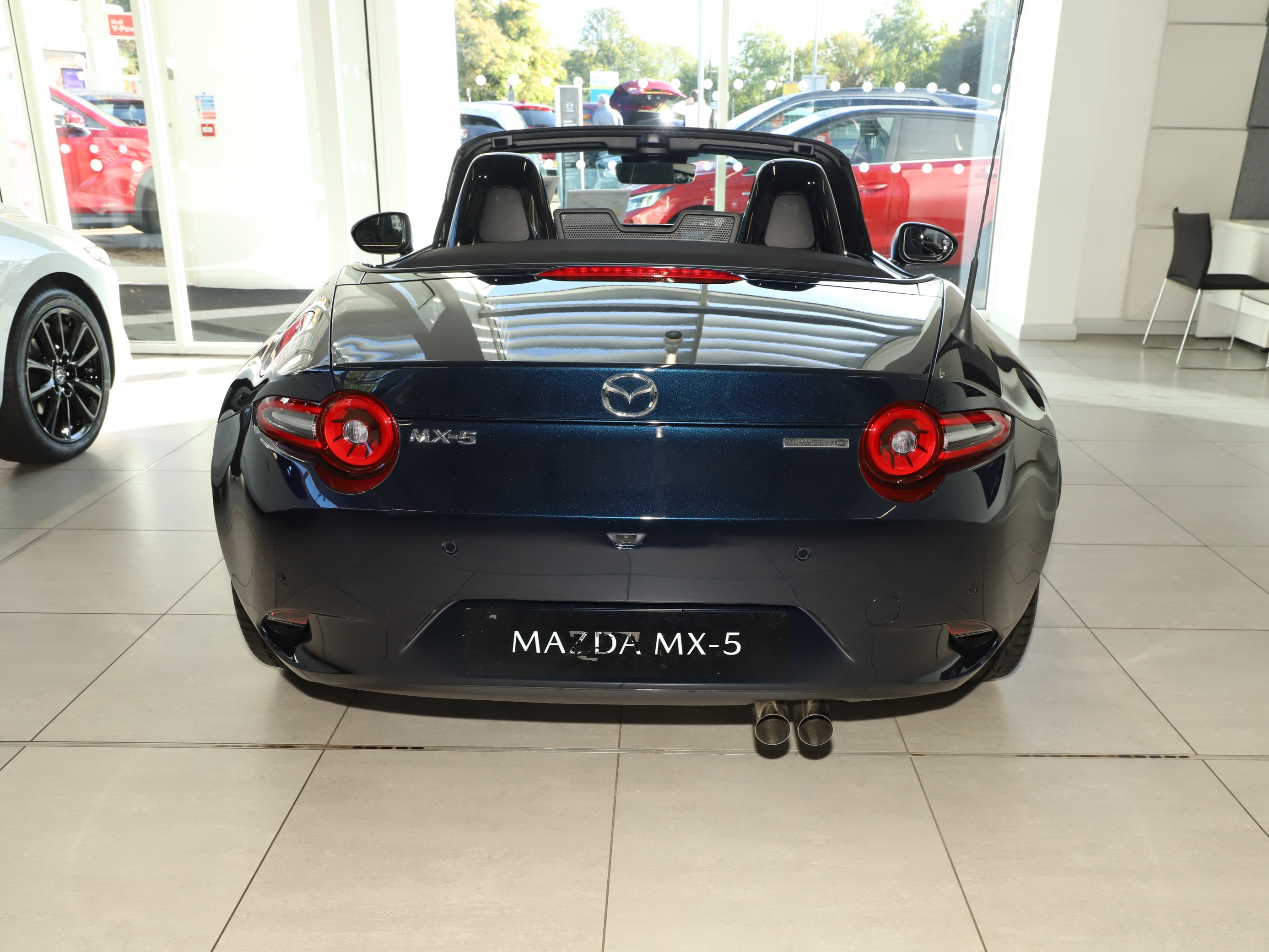 MX-5 2.0 [184] HOMURA 2DR CONVERTIBLE