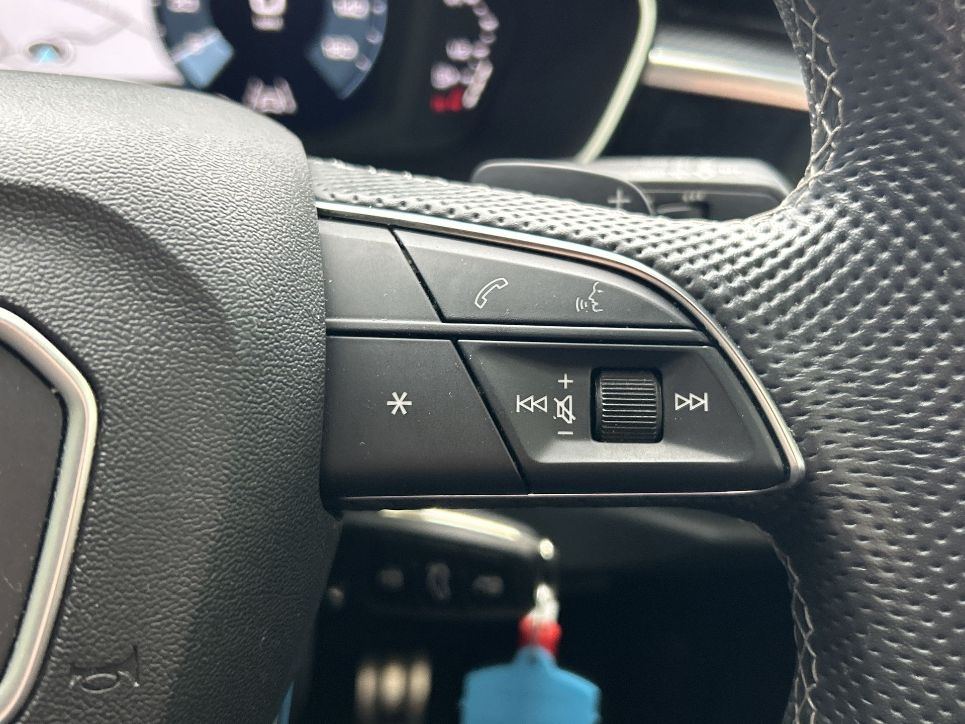 40 TFSI QUATTRO S TRONIC