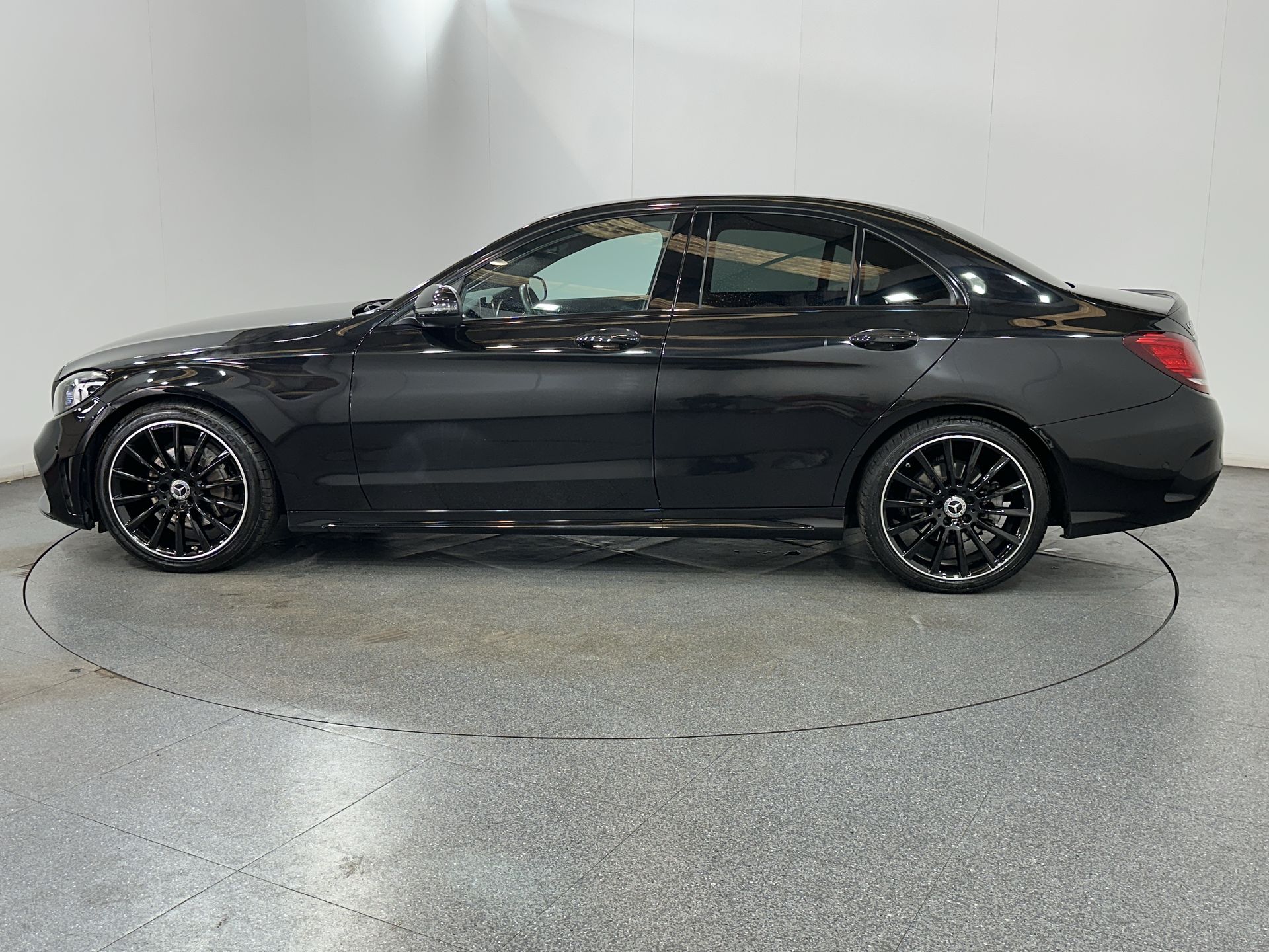 C220D PREMIUM 9G-TRONIC