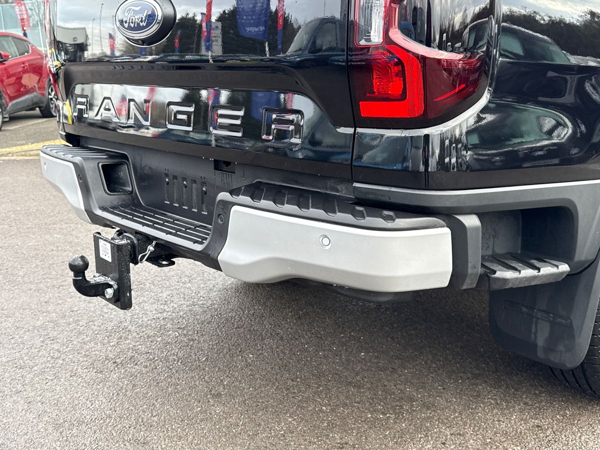 RANGER P703 PLATINUM DOUBLE CAB 3.0L ECOBLUE V6 240PS 4WD FT 10 SPEED AUTOMATIC