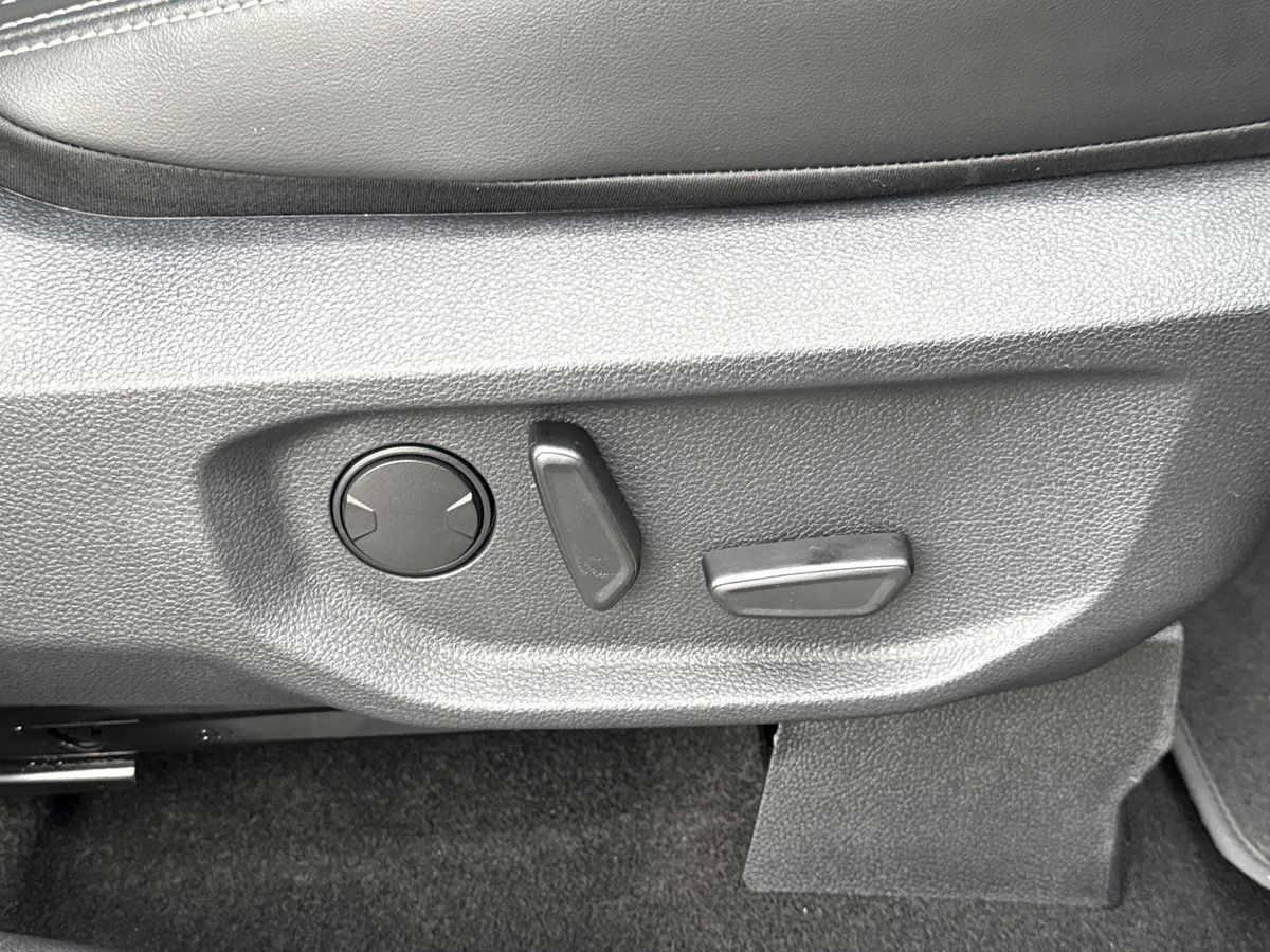 RANGER P703 PLATINUM DOUBLE CAB 3.0L ECOBLUE V6 240PS 4WD FT 10 SPEED AUTOMATIC